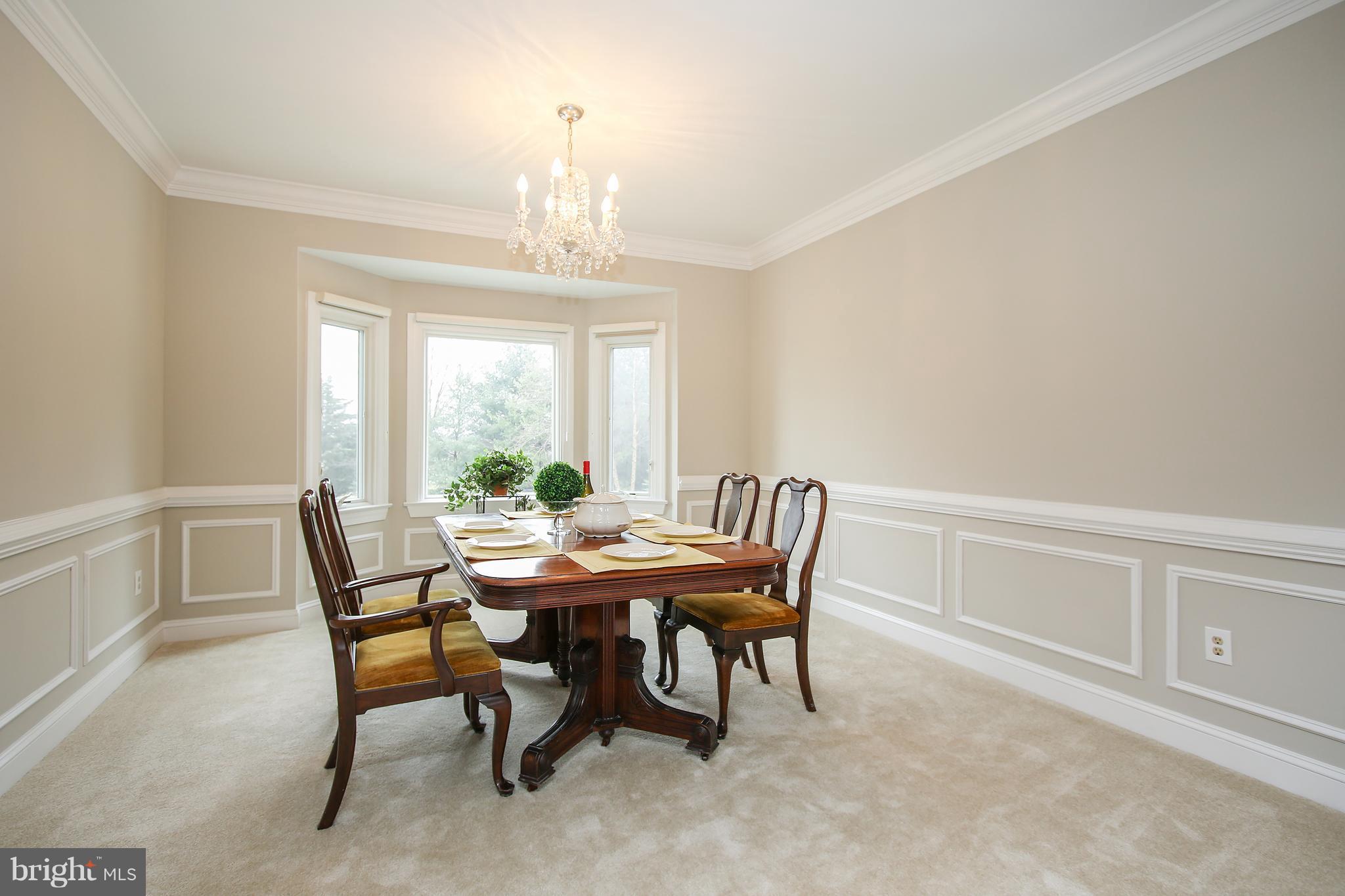 LAYTONSVILLE TOWN - Residential