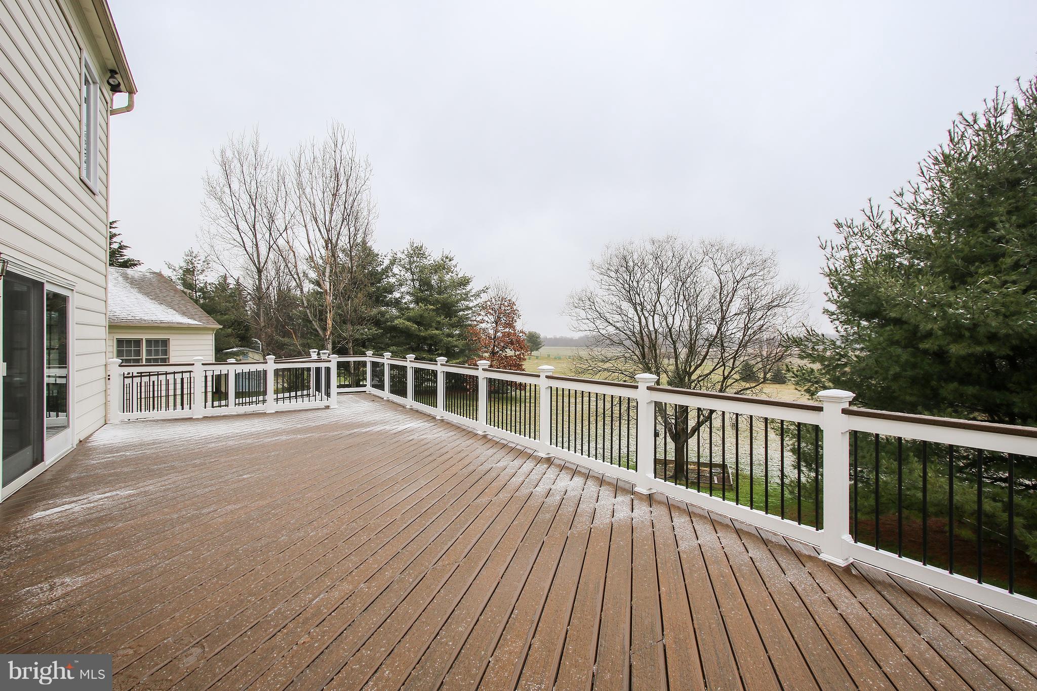 LAYTONSVILLE TOWN - Residential