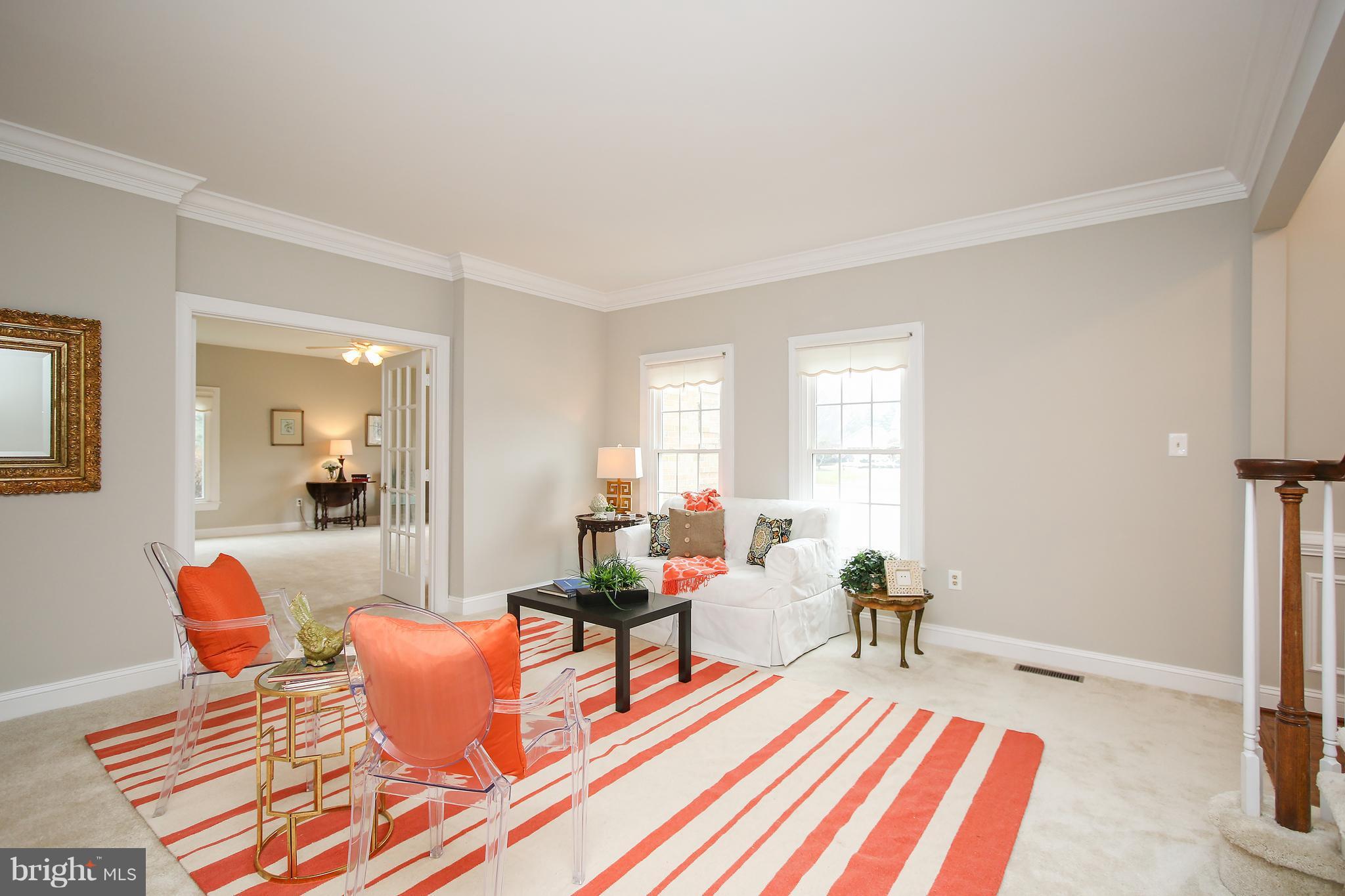 LAYTONSVILLE TOWN - Residential