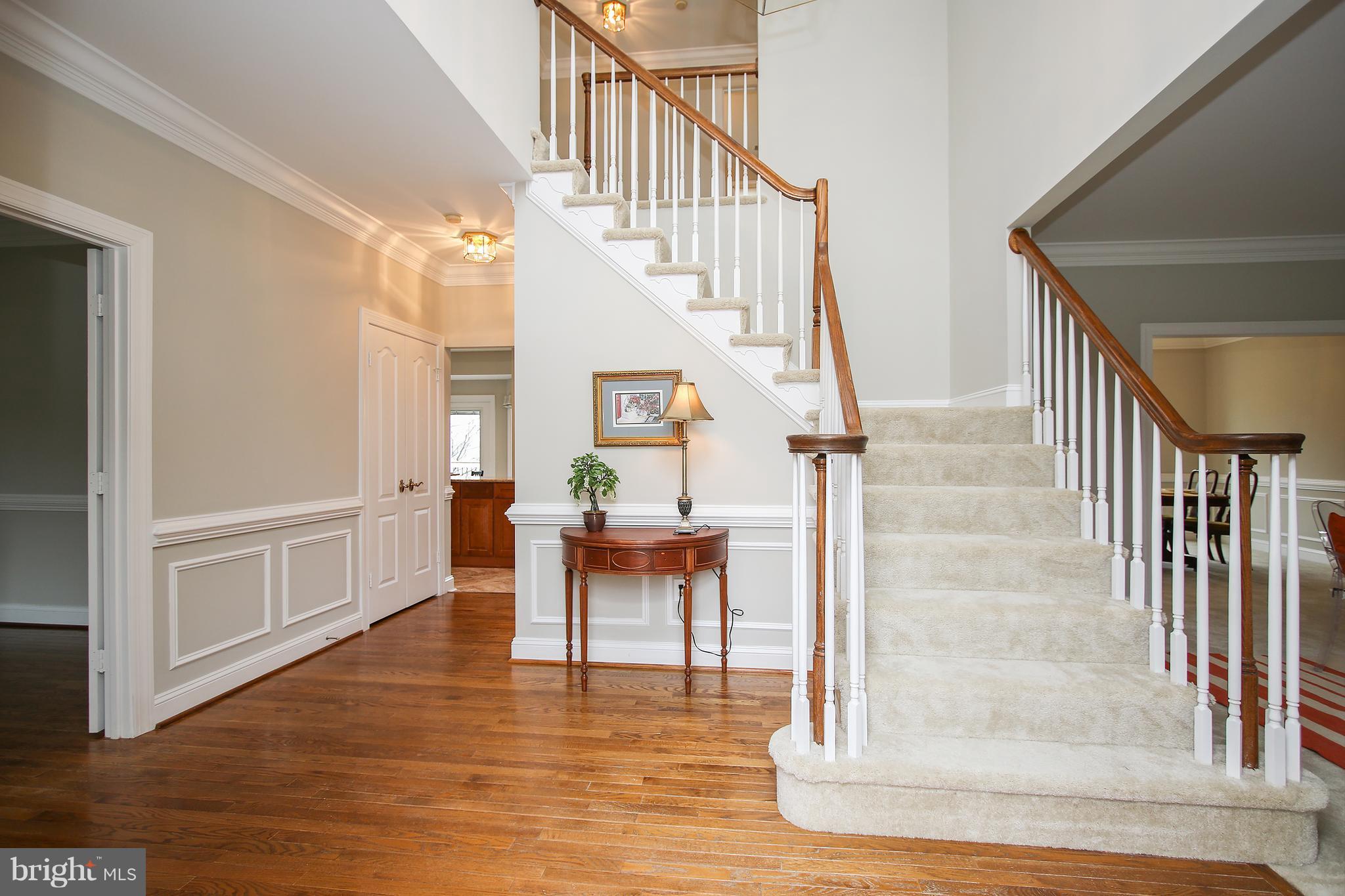 LAYTONSVILLE TOWN - Residential
