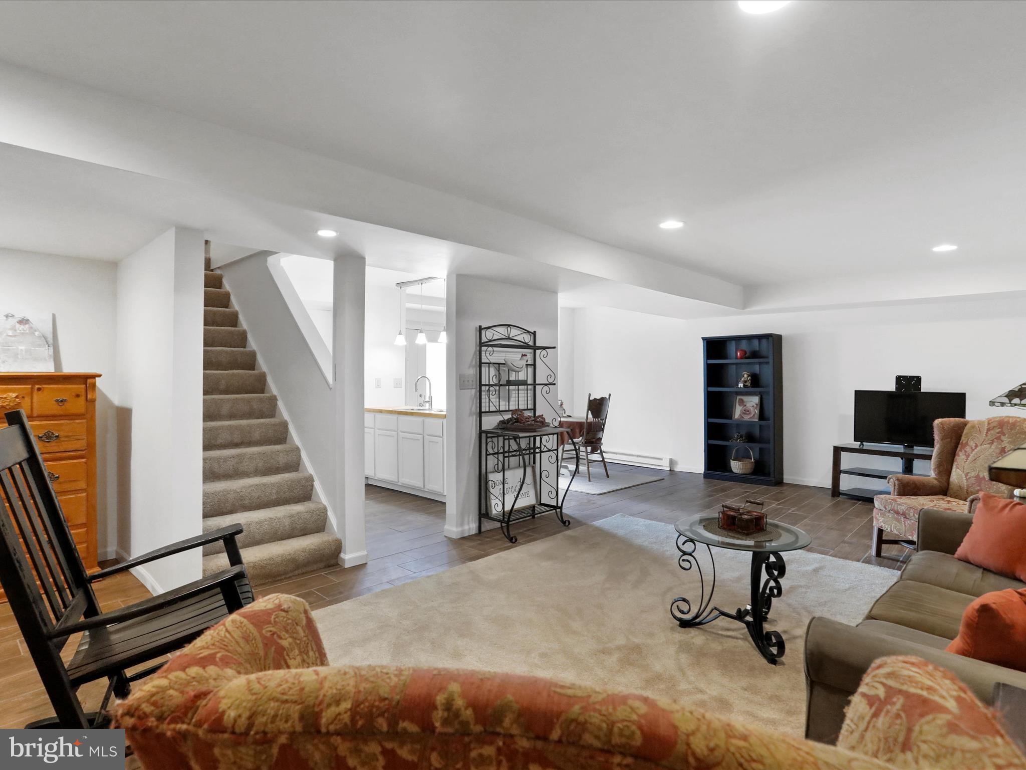 SUNRISE HEIGHTS - Residential