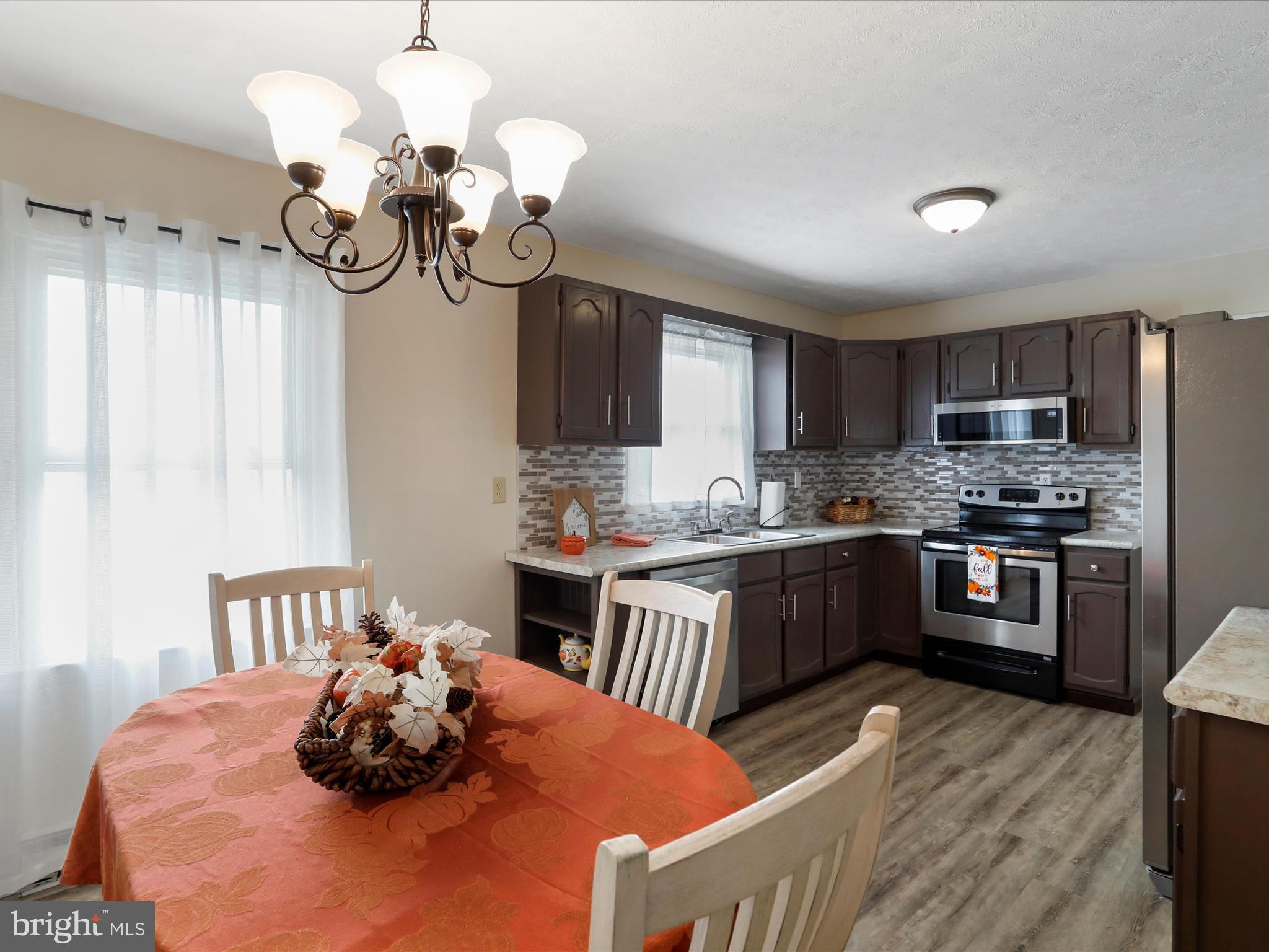 SUNRISE HEIGHTS - Residential