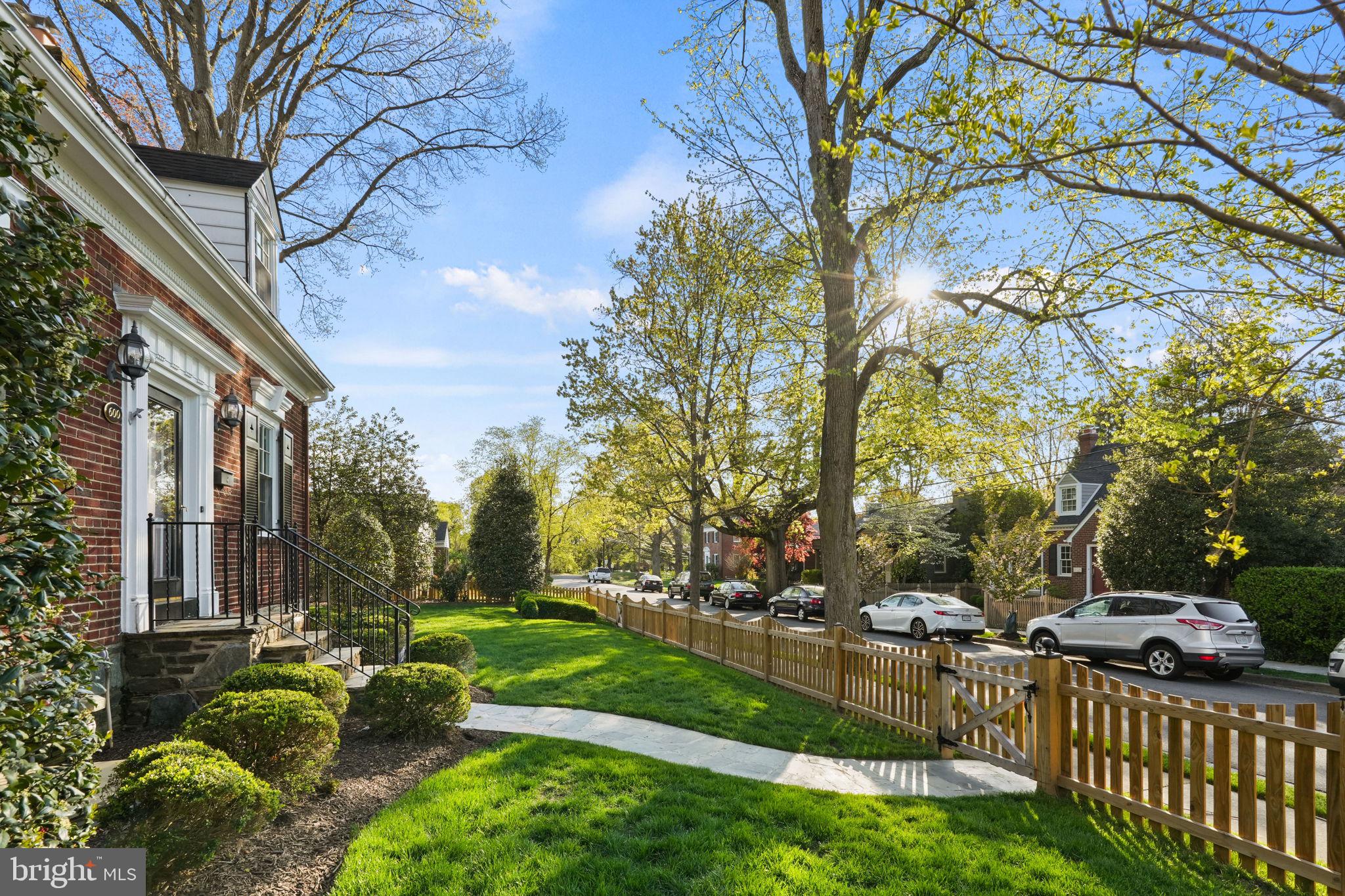 GEORGE WASHINGTON PARK - Residential