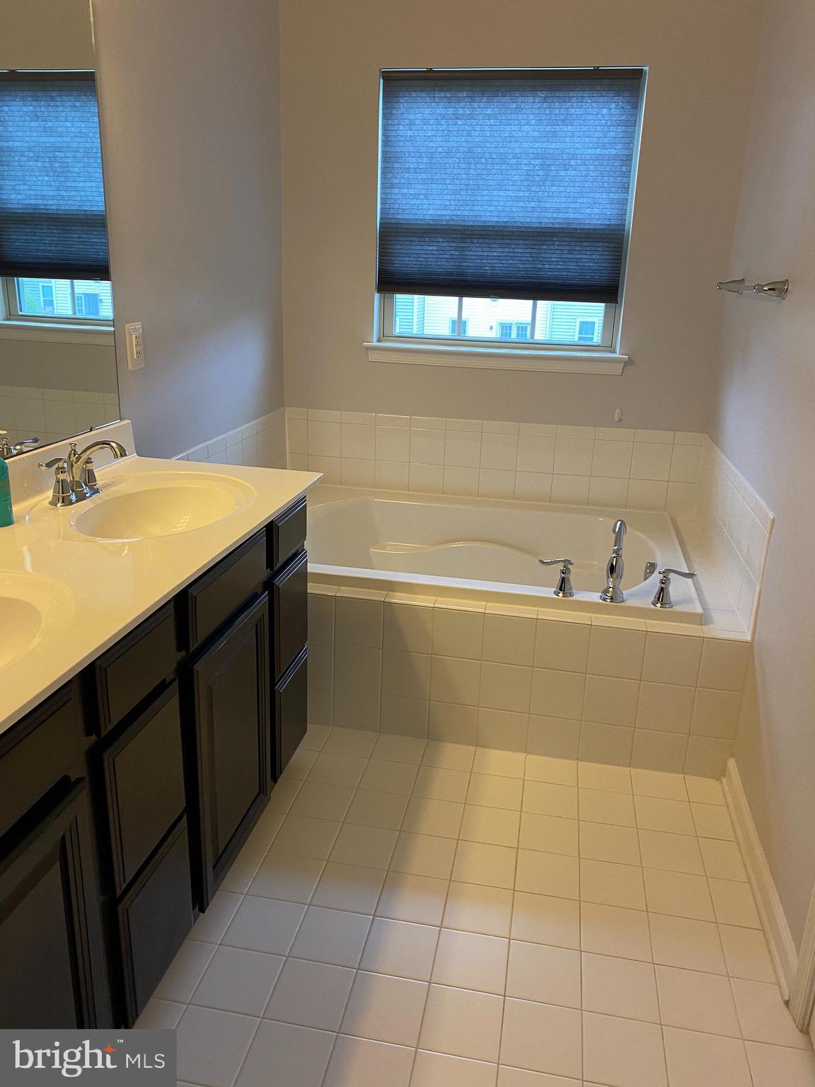 EMBREY MILL - Residential Lease