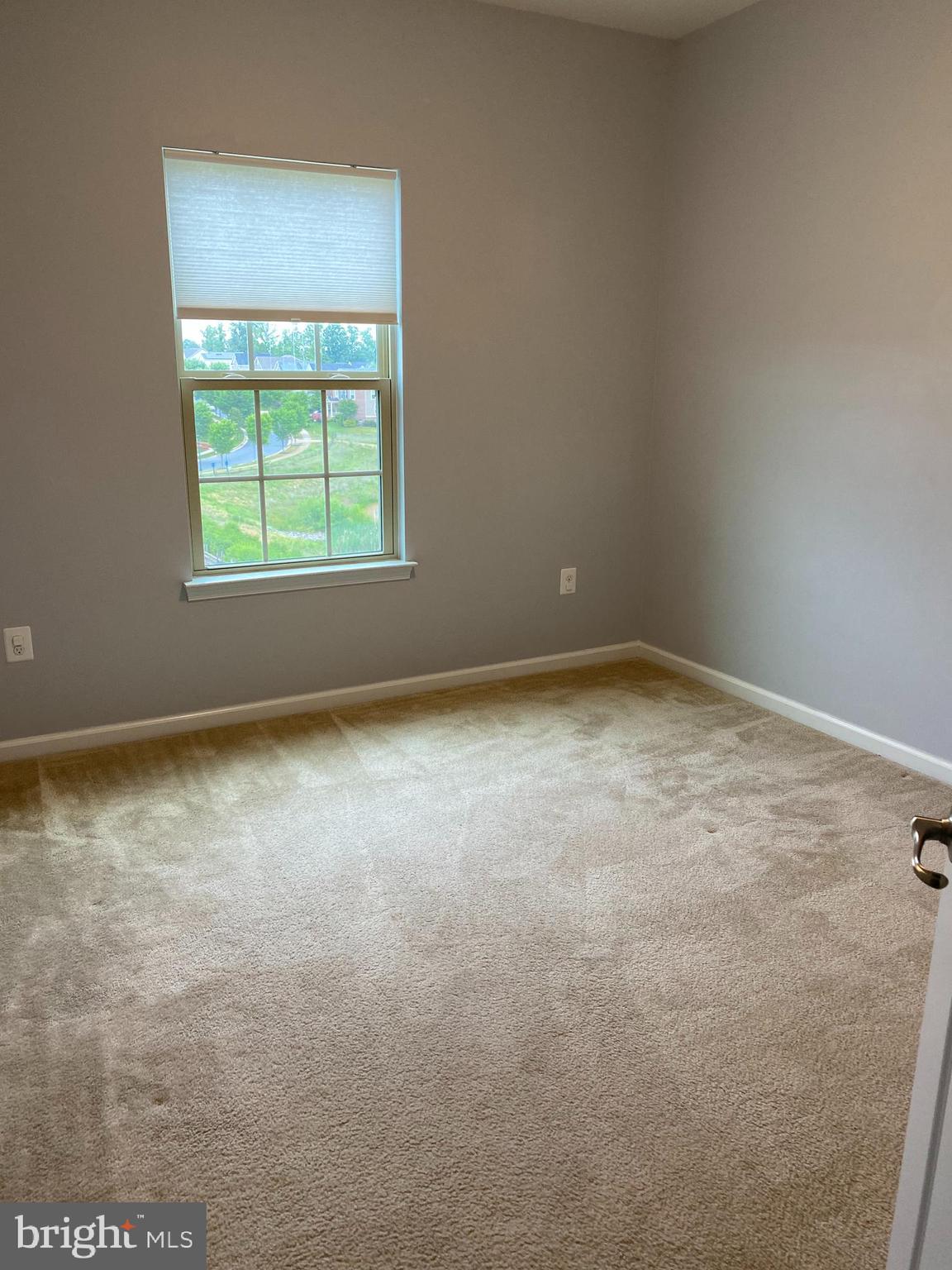 EMBREY MILL - Residential Lease