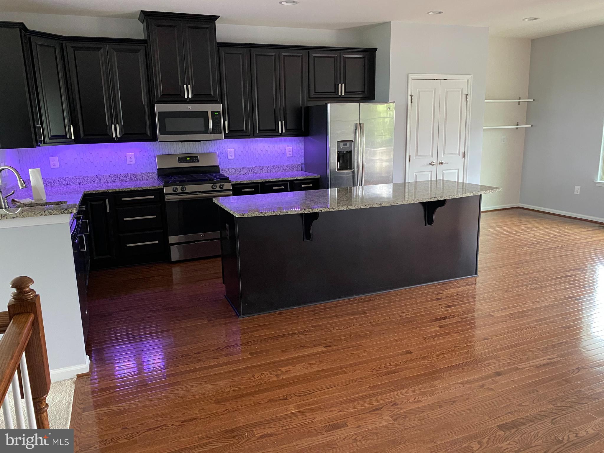 EMBREY MILL - Residential Lease