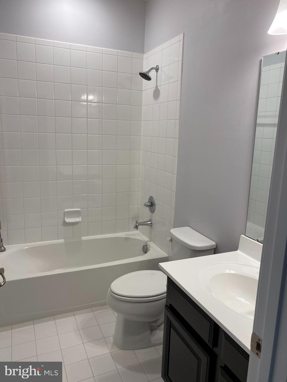 EMBREY MILL - Residential Lease