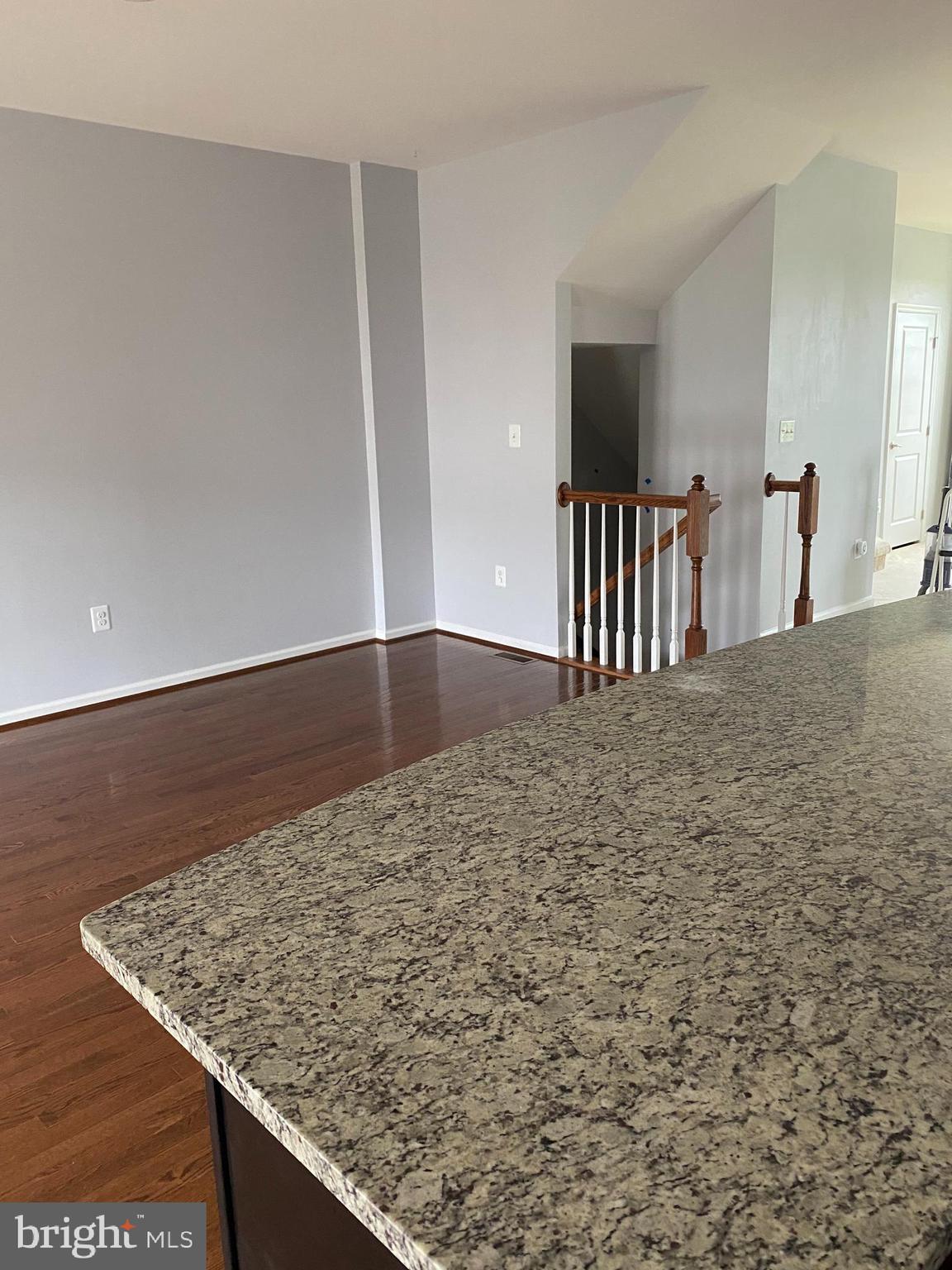 EMBREY MILL - Residential Lease