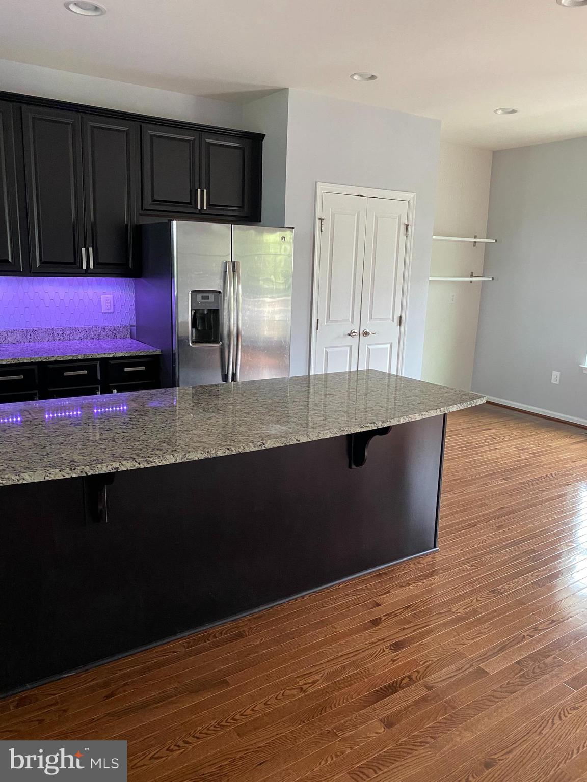 EMBREY MILL - Residential Lease