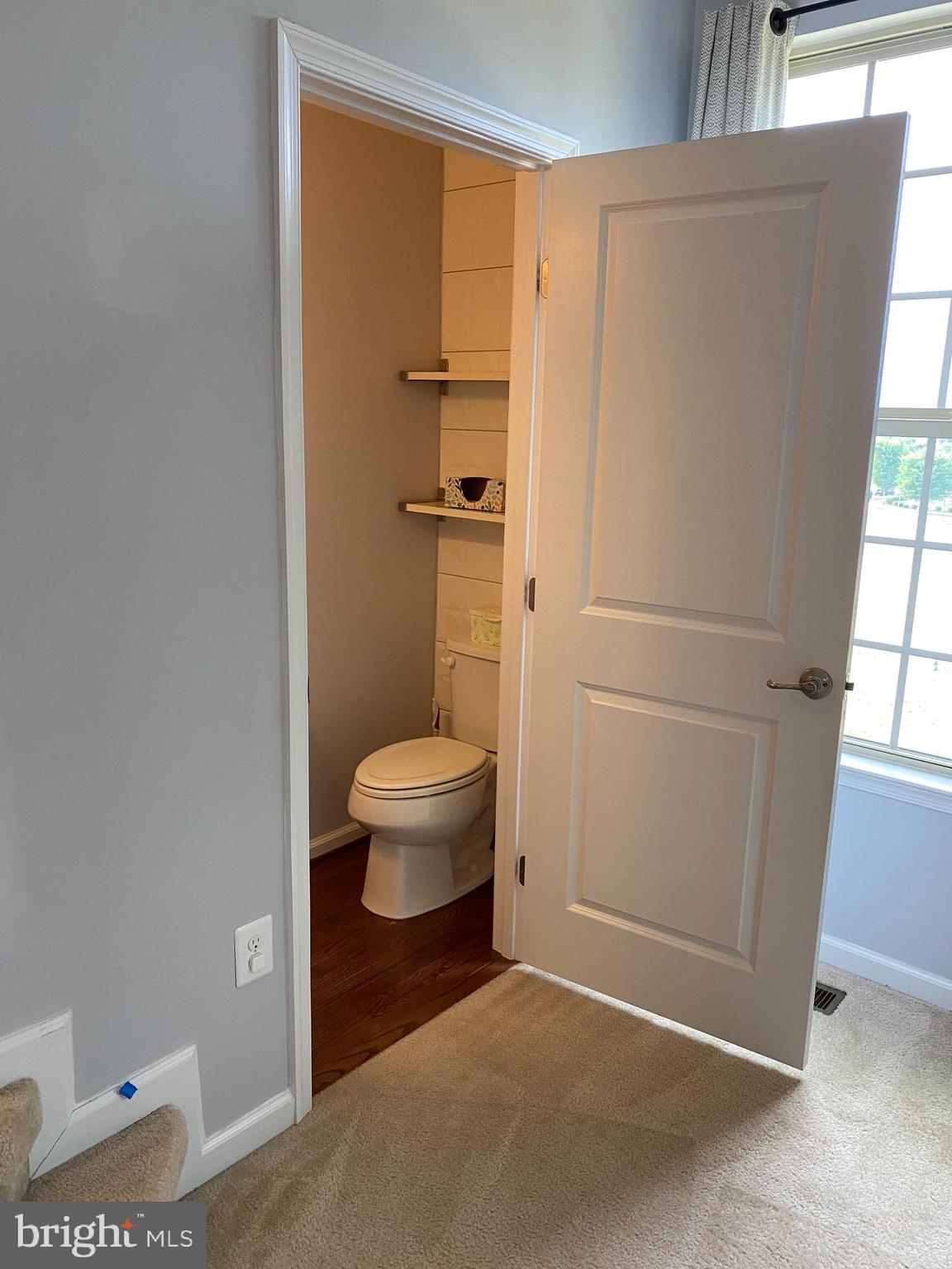 EMBREY MILL - Residential Lease