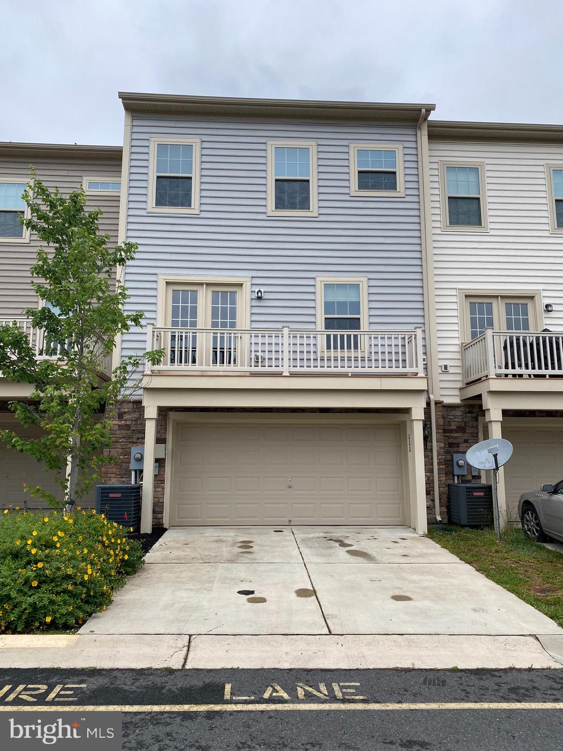 EMBREY MILL - Residential Lease