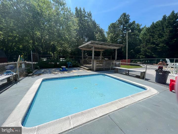 TOWN CREEK - Residential