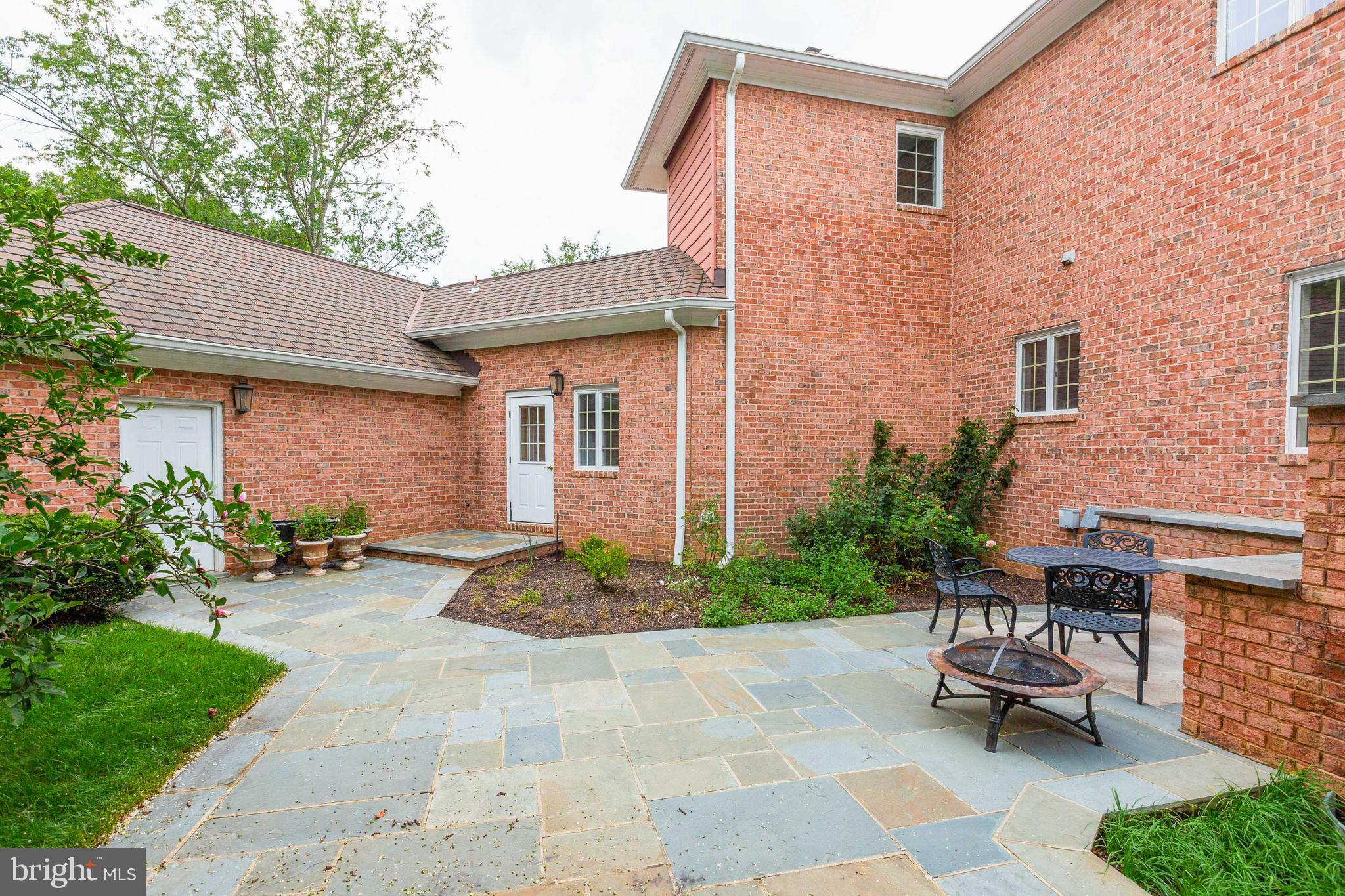 GREAT FALLS ESTATES - Residential
