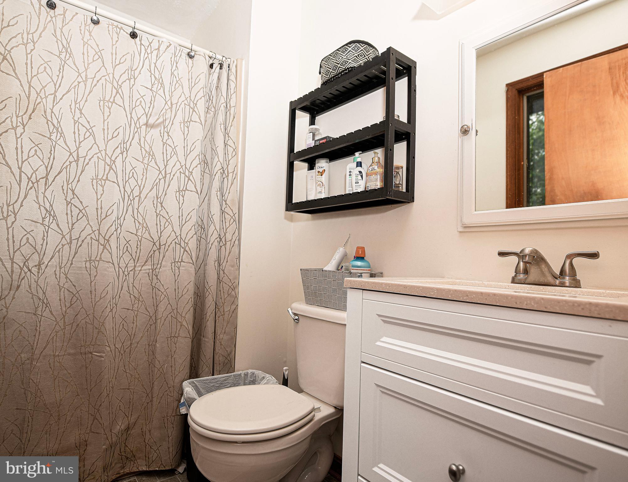 SHARON ACRES ESTATES - Residential