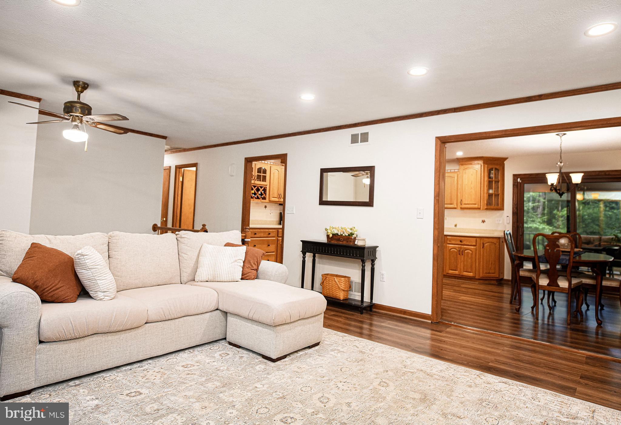 SHARON ACRES ESTATES - Residential
