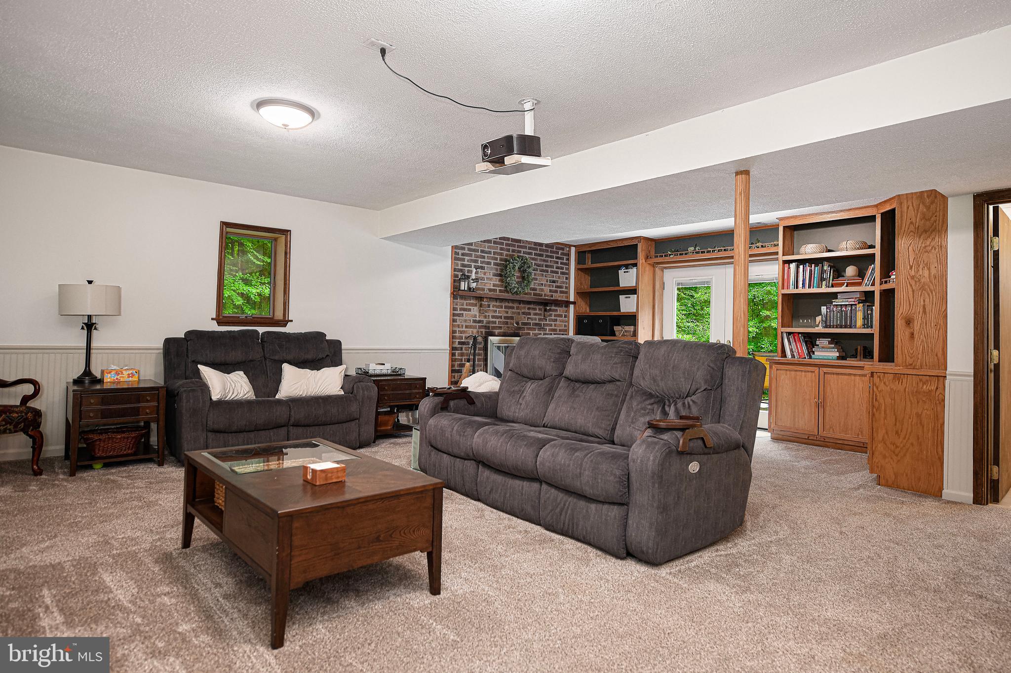 SHARON ACRES ESTATES - Residential