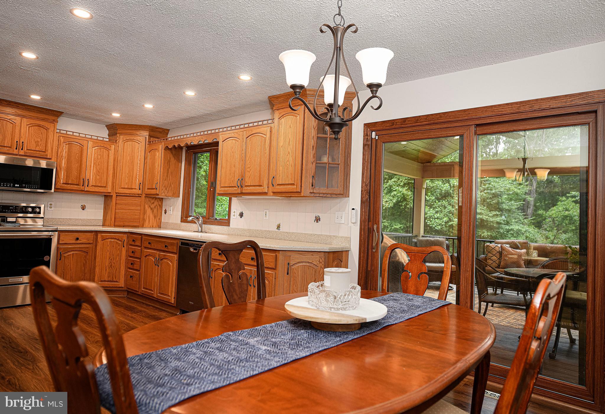 SHARON ACRES ESTATES - Residential