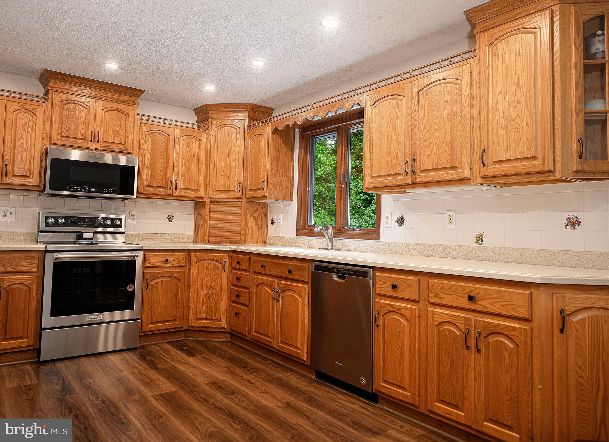SHARON ACRES ESTATES - Residential