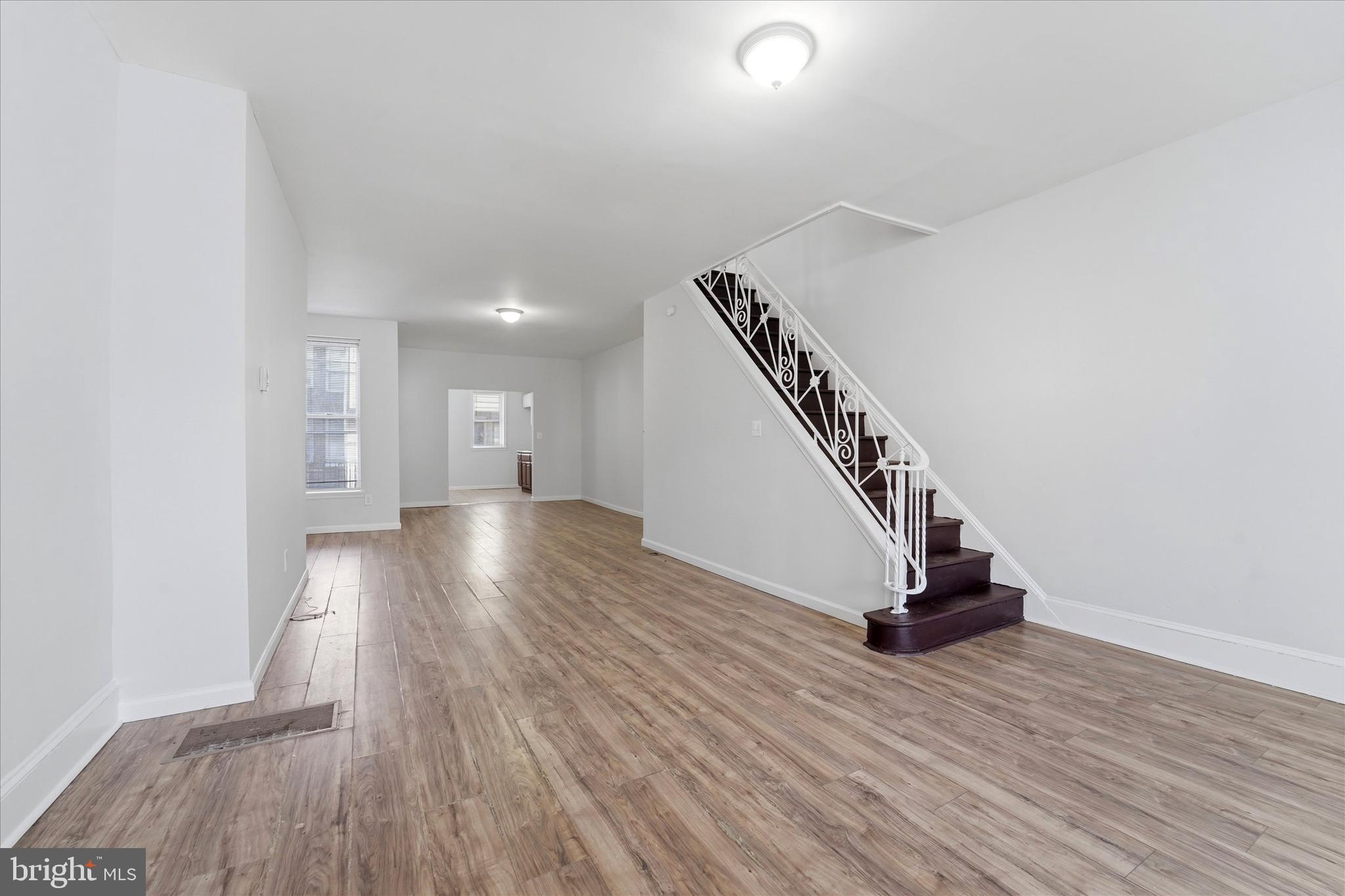 BELMONT - Residential