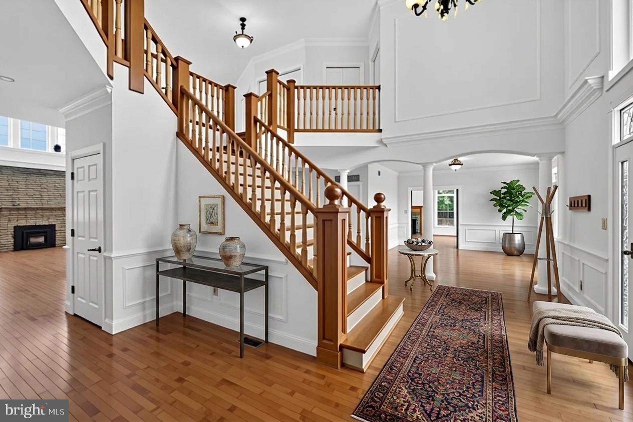 CARLTON - Residential