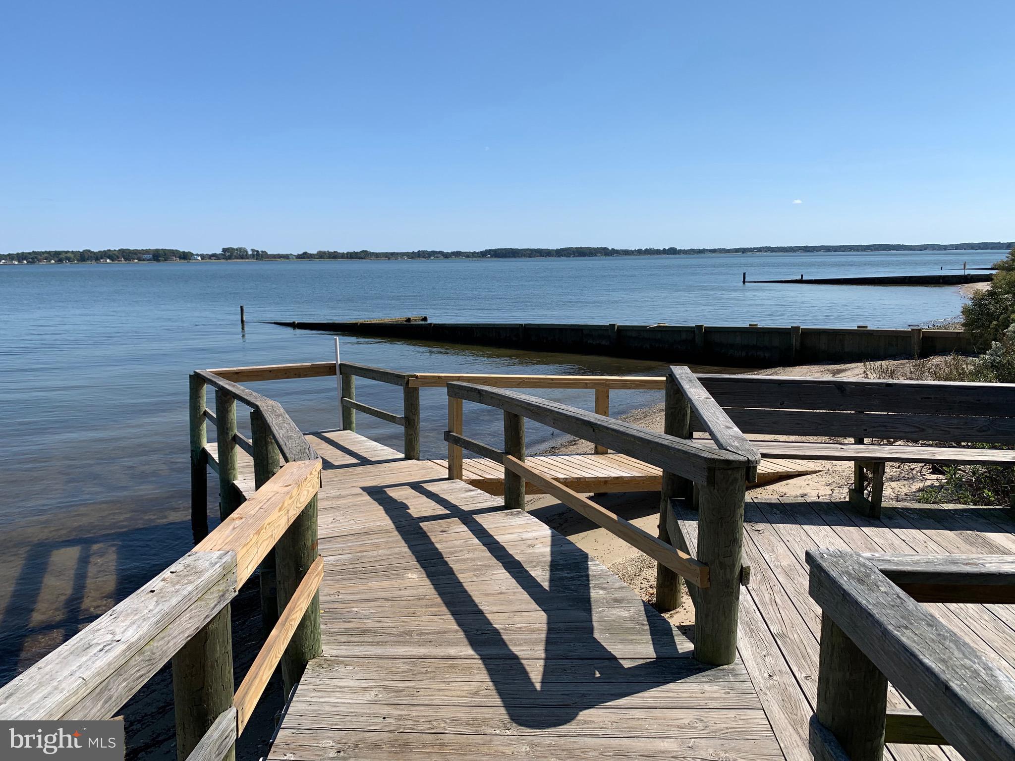 GLEBE HARBOR - Residential