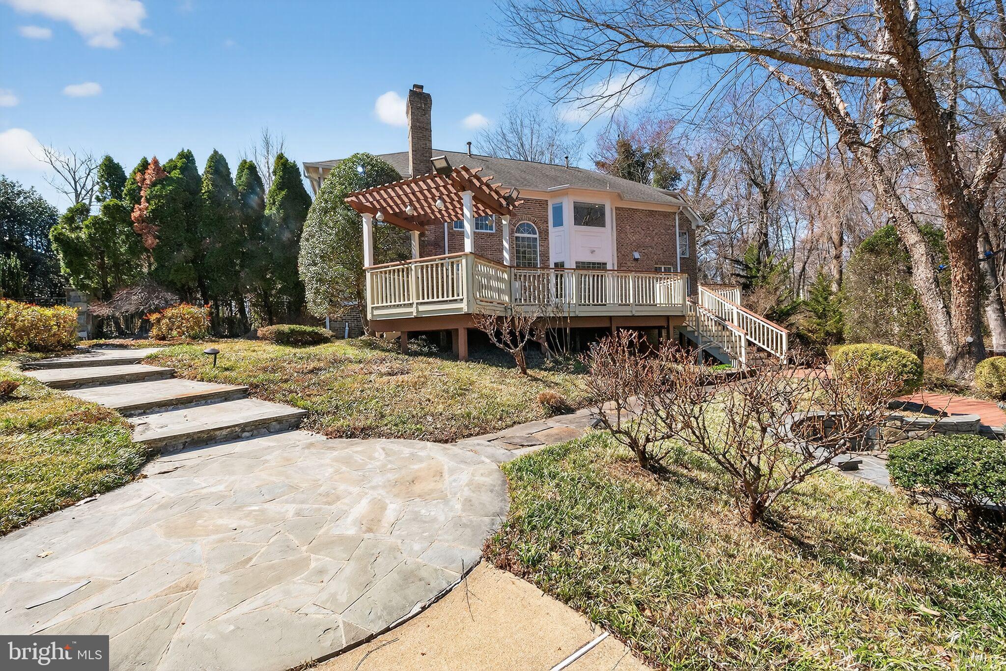 ELKINS - Residential