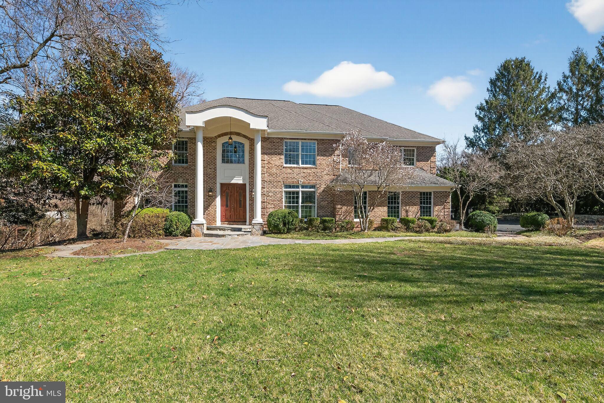 ELKINS - Residential