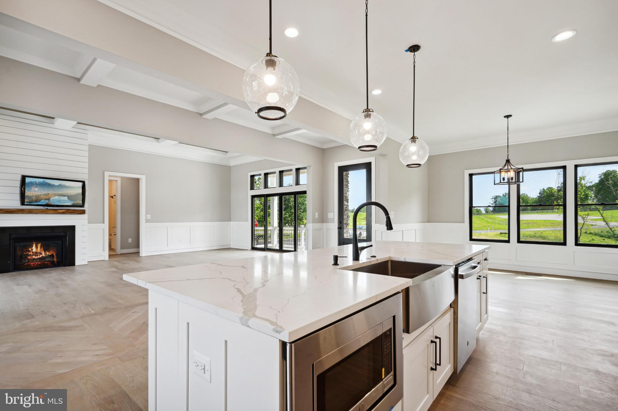 ROCK ISLAND LANDING - Residential