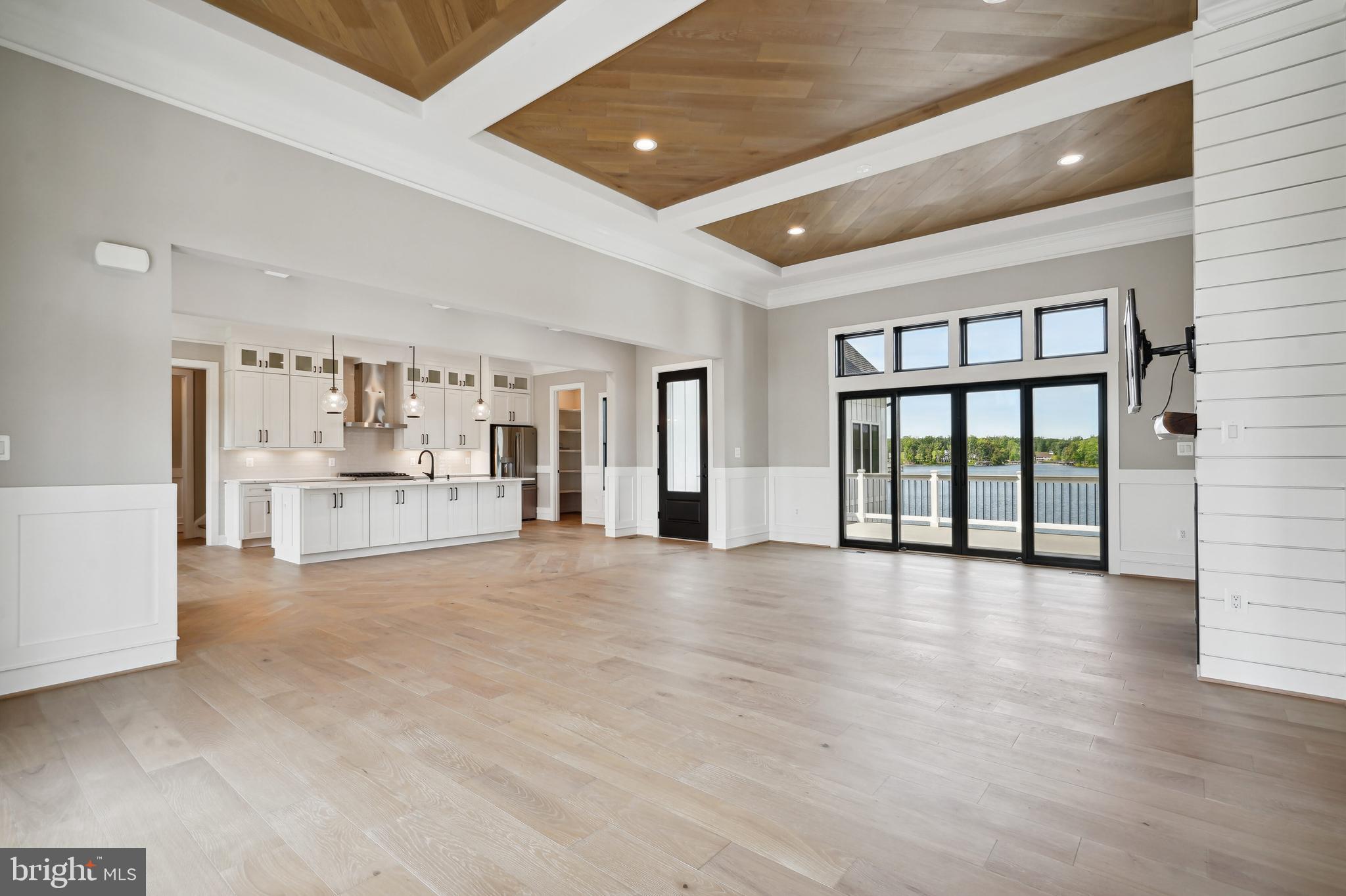 ROCK ISLAND LANDING - Residential