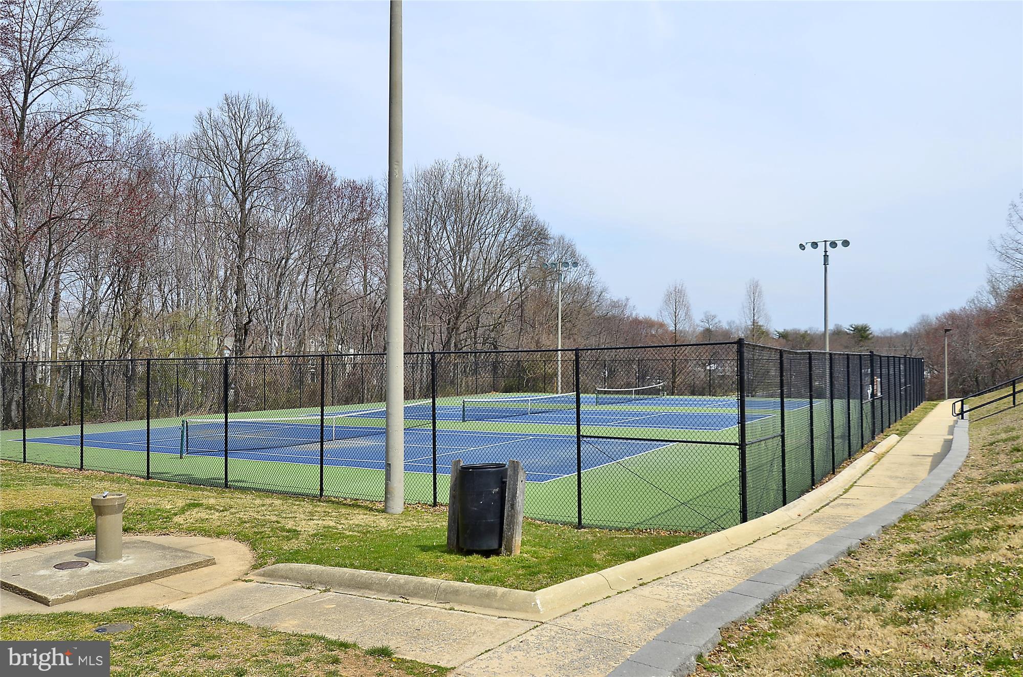 ROCKVILLE HEIGHTS - Residential