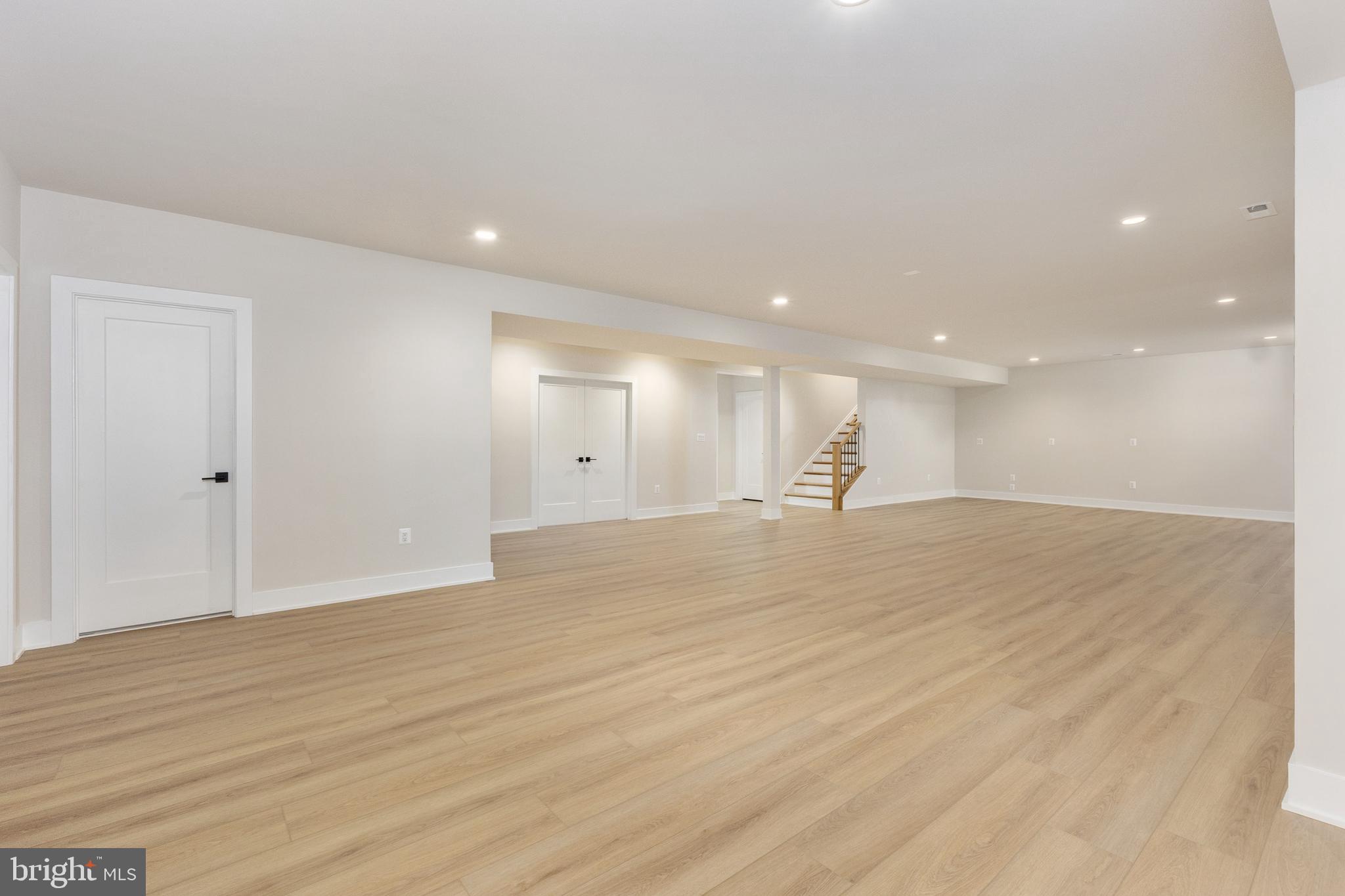 TOLL BROTHERS AT WOODBURN - Residential