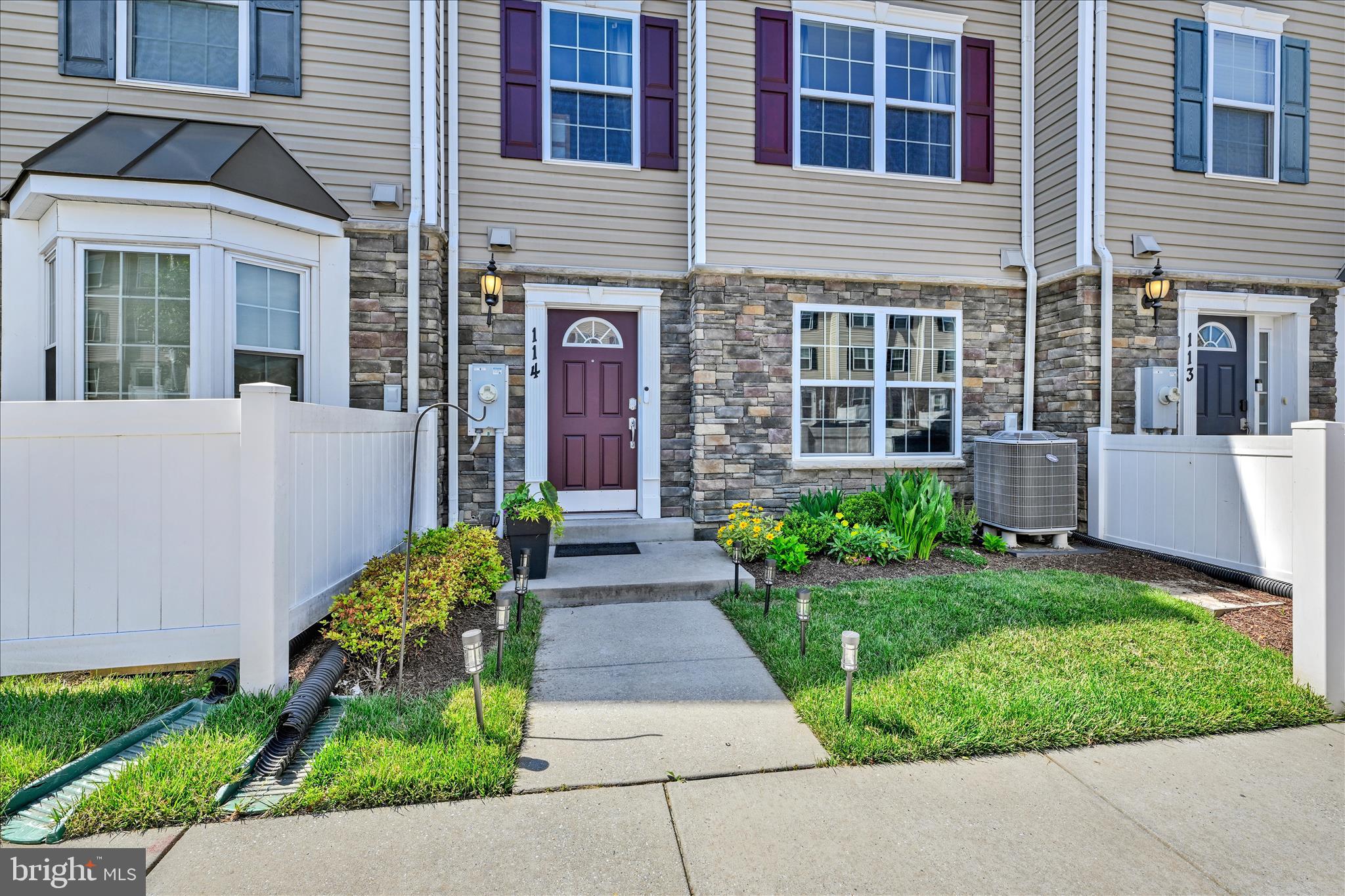RESERVOIR RIDGE - Residential