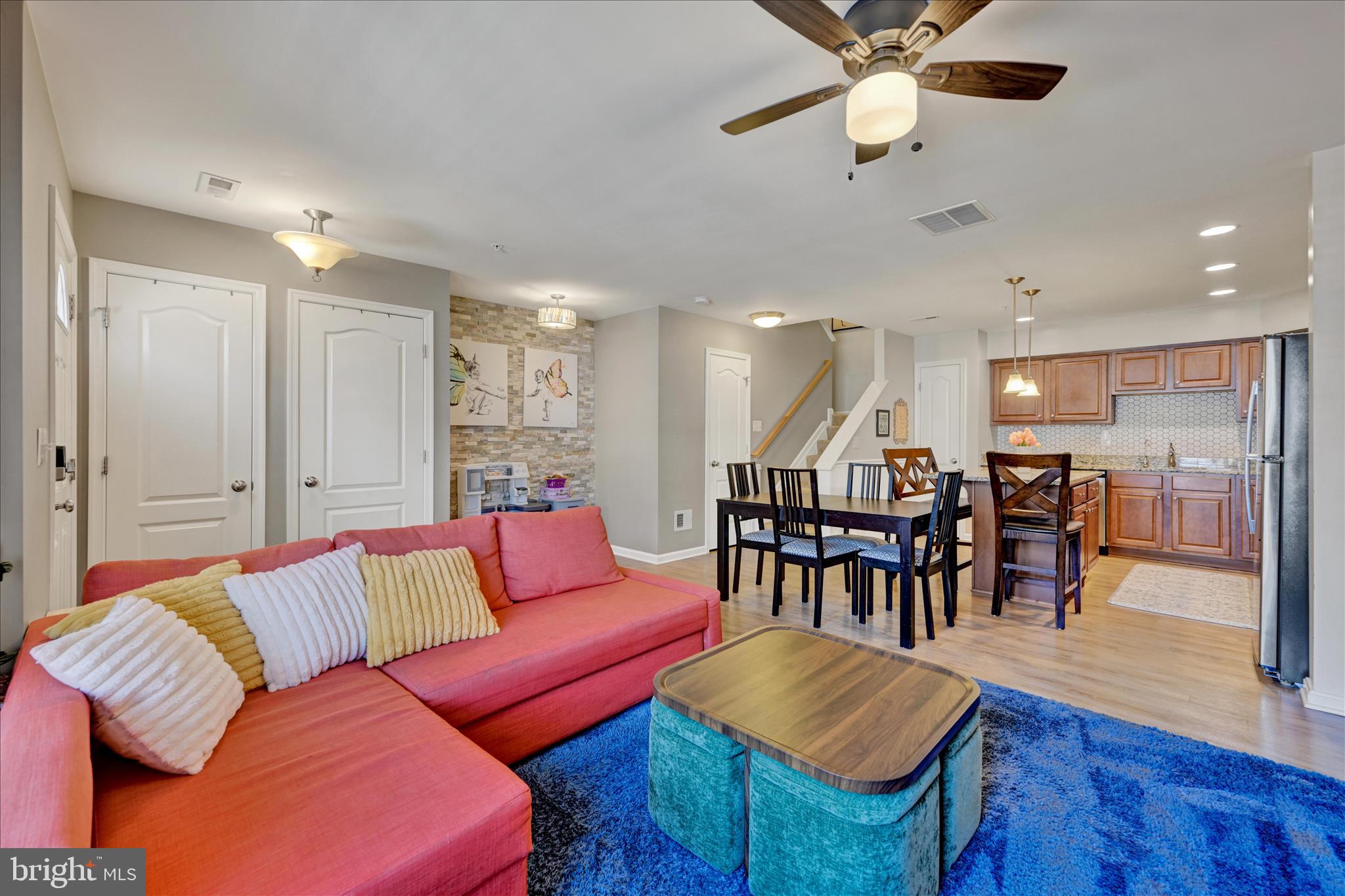 RESERVOIR RIDGE - Residential