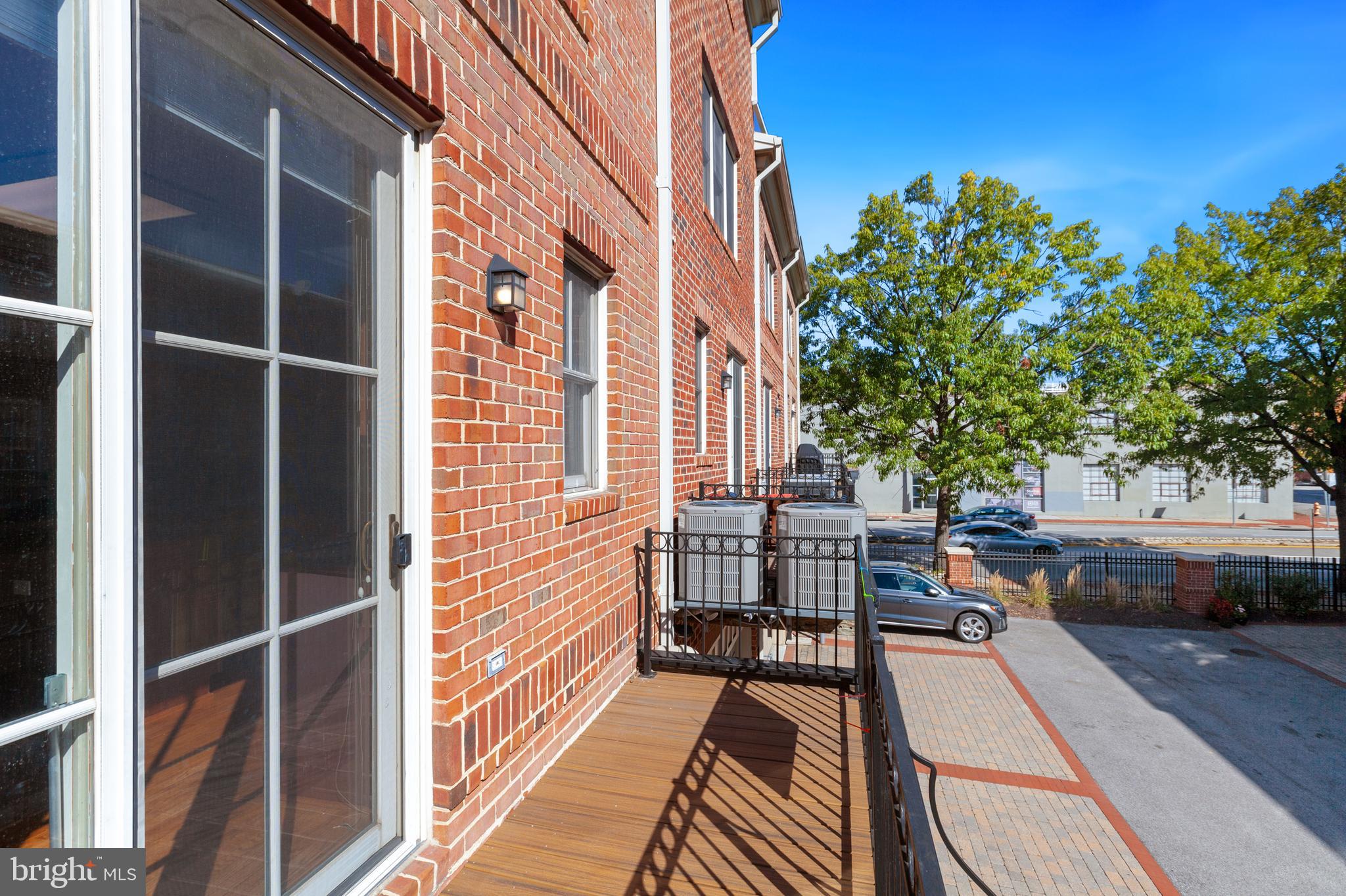 NORTH SHORE - Residential