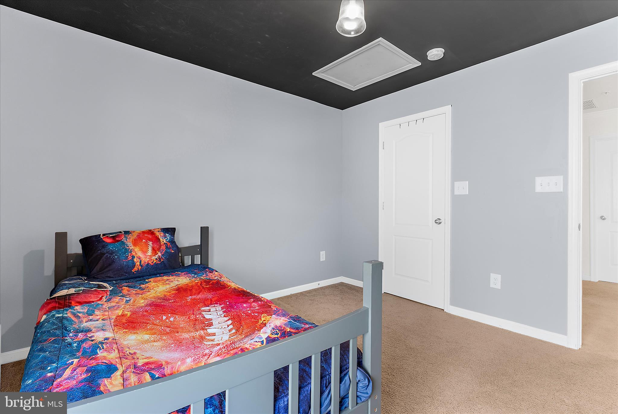 TANYARD SPRINGS - Residential
