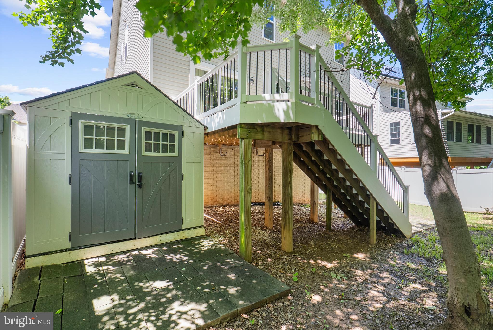 TANYARD SPRINGS - Residential