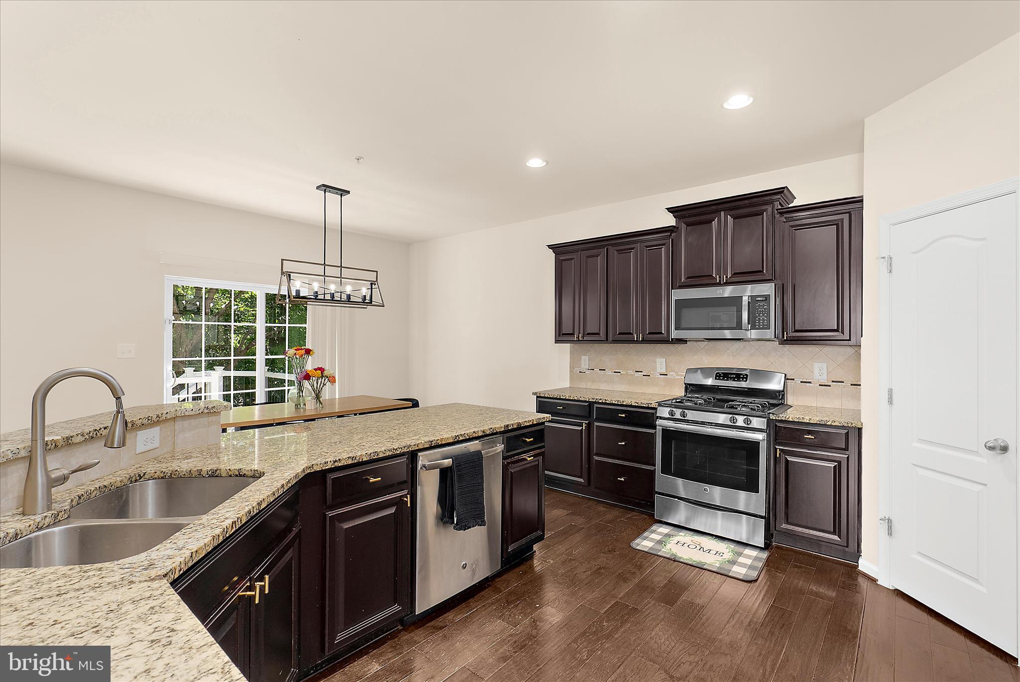 TANYARD SPRINGS - Residential