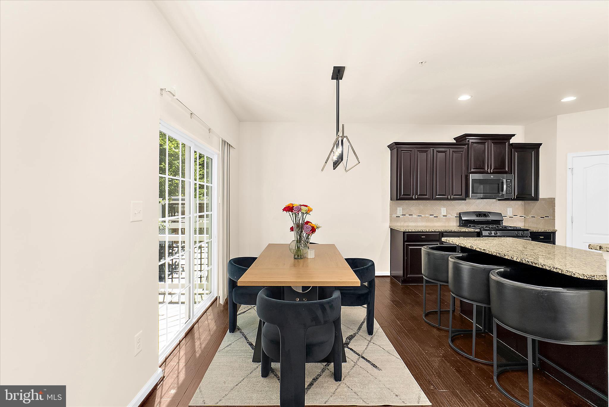 TANYARD SPRINGS - Residential
