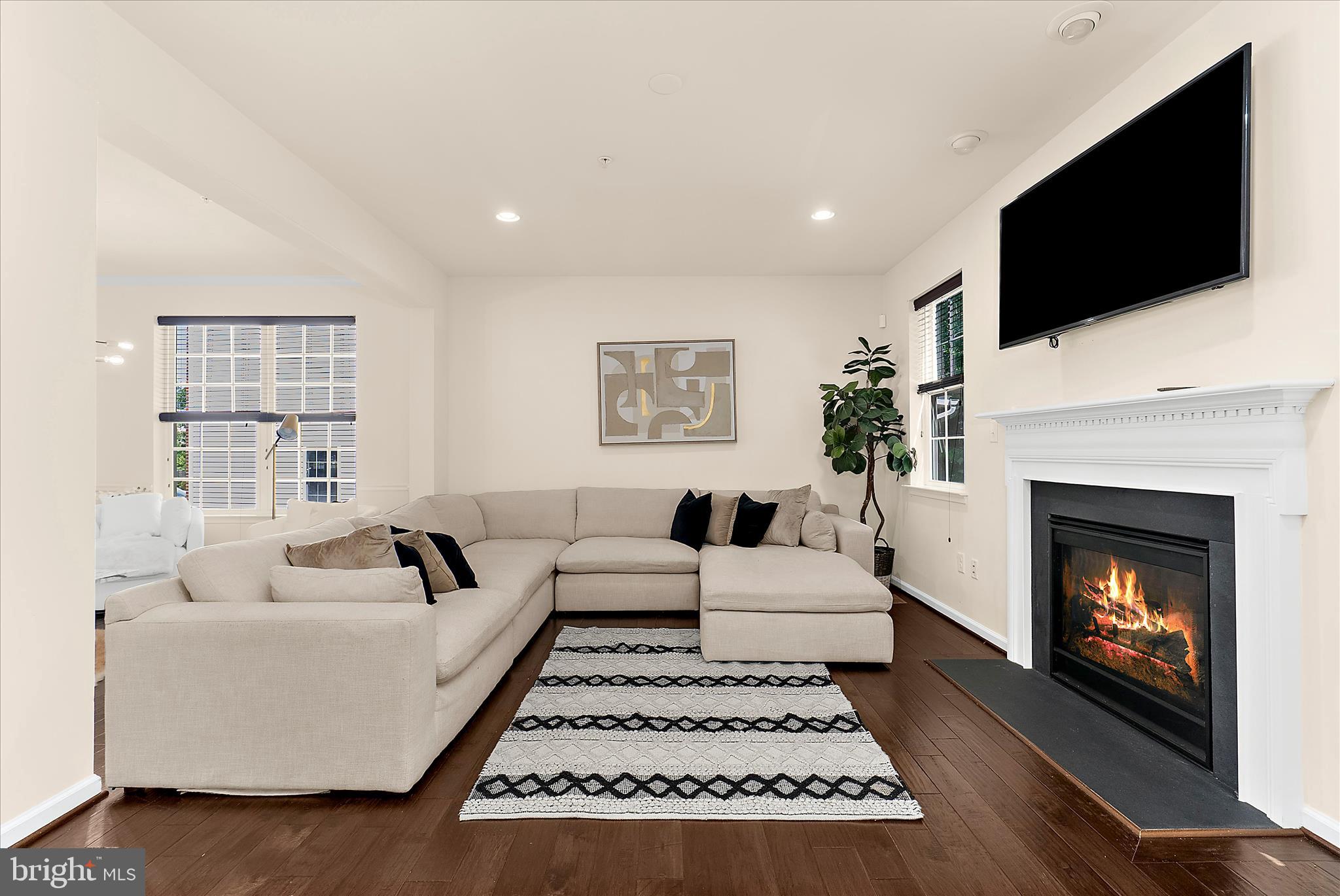 TANYARD SPRINGS - Residential