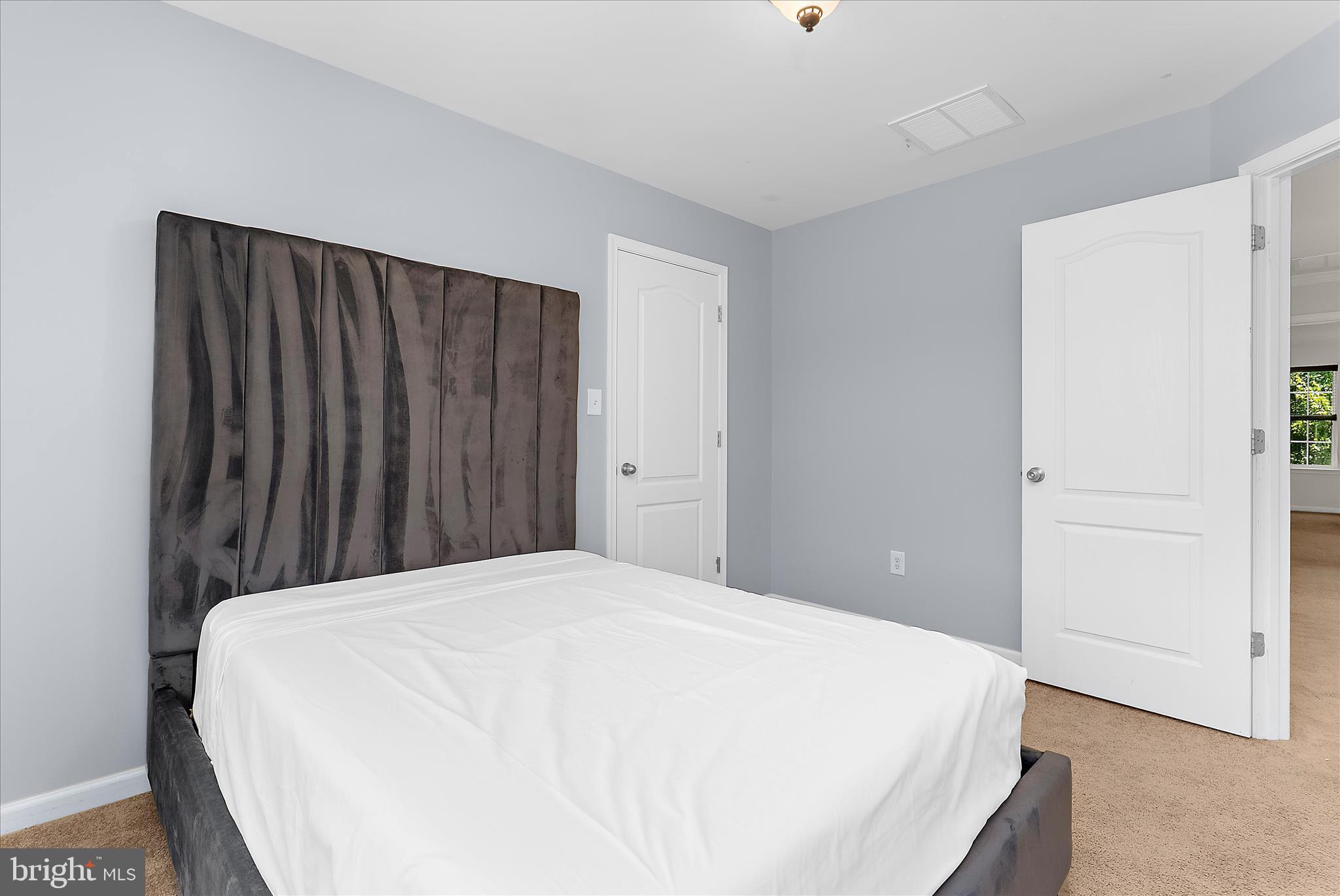 TANYARD SPRINGS - Residential