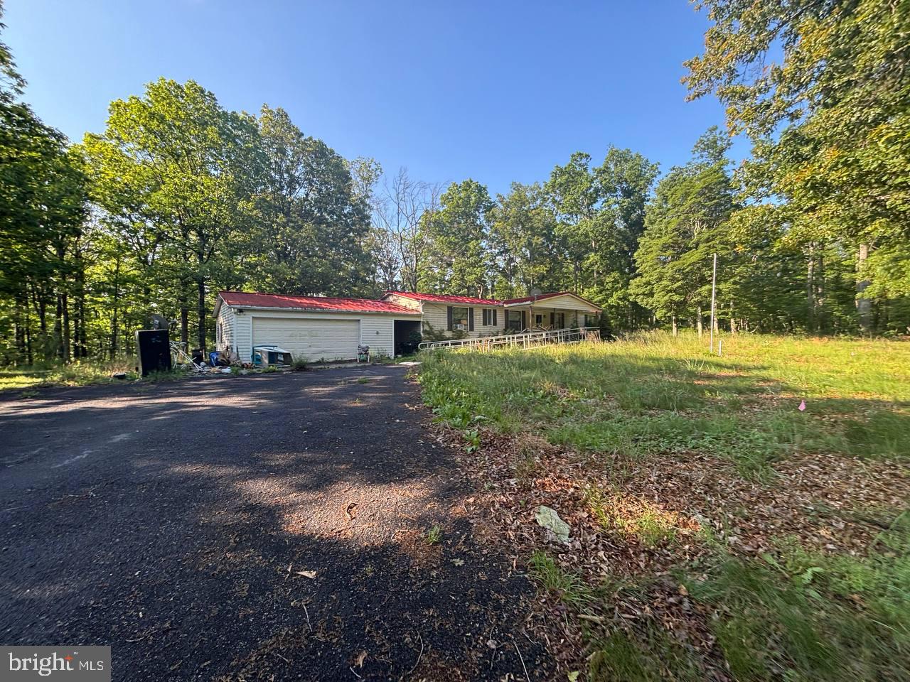 CEDAR GROVE ESTATES - Residential