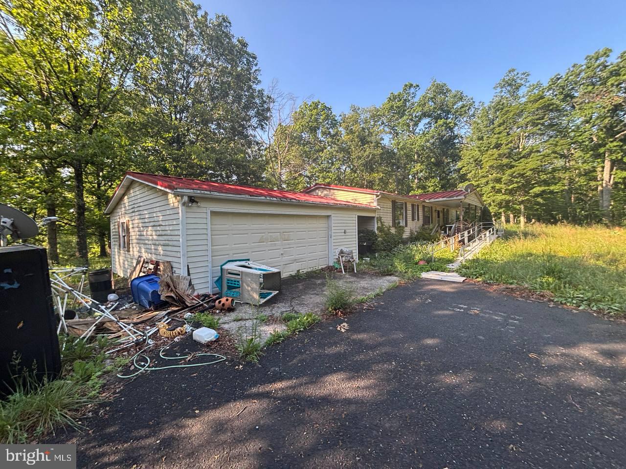 CEDAR GROVE ESTATES - Residential