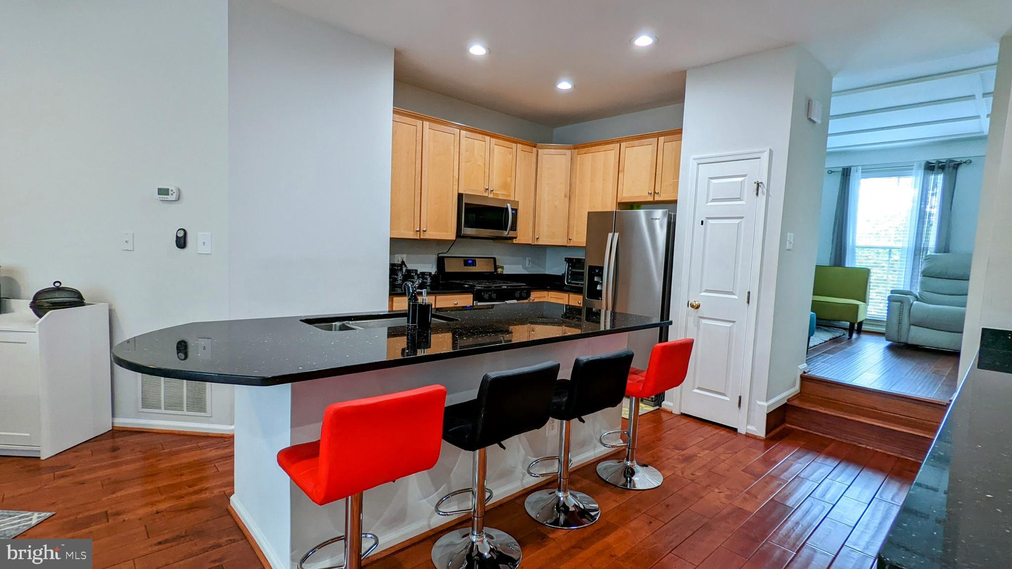 BROADLANDS - Residential Lease