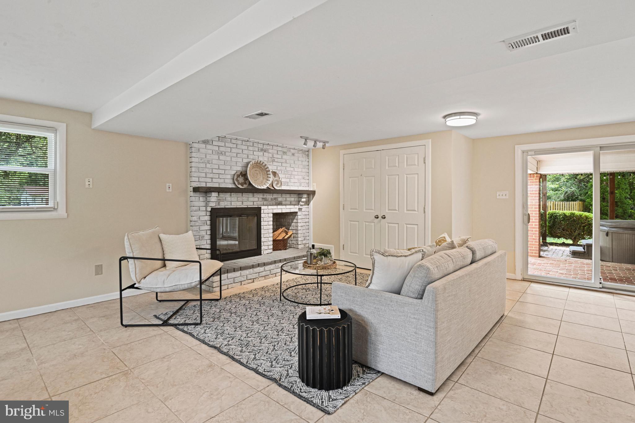 GREENBRIAR - Residential