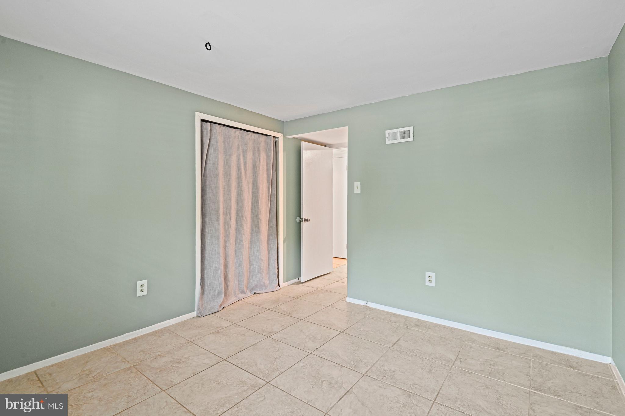 GREENBRIAR - Residential