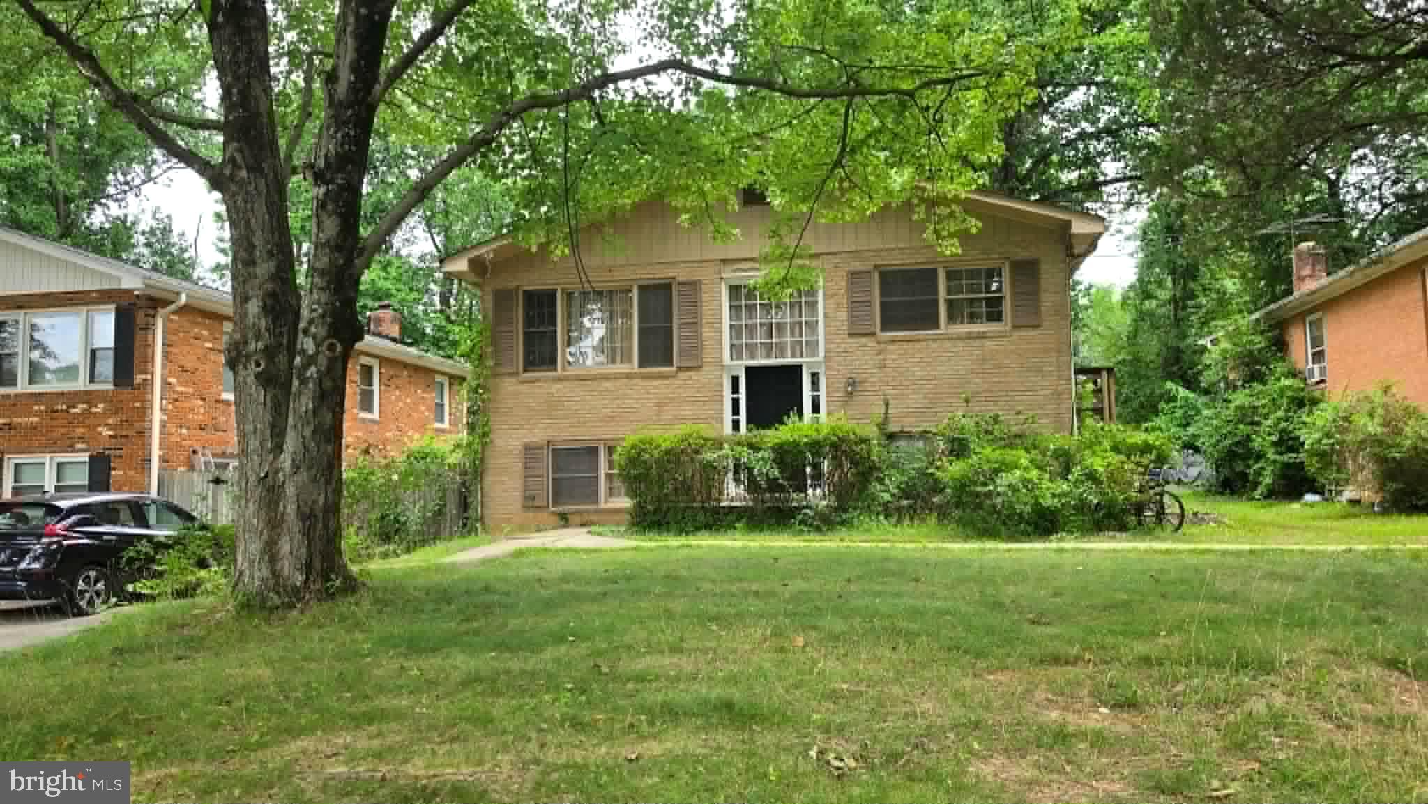 HUNTING RIDGE - Residential