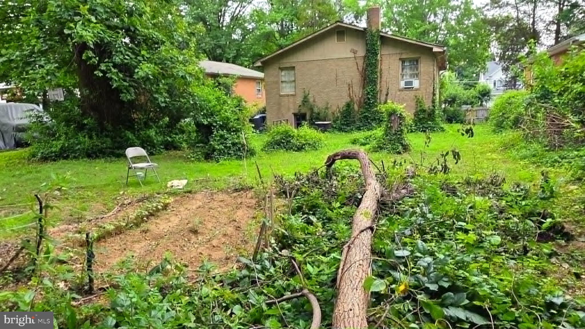 HUNTING RIDGE - Residential