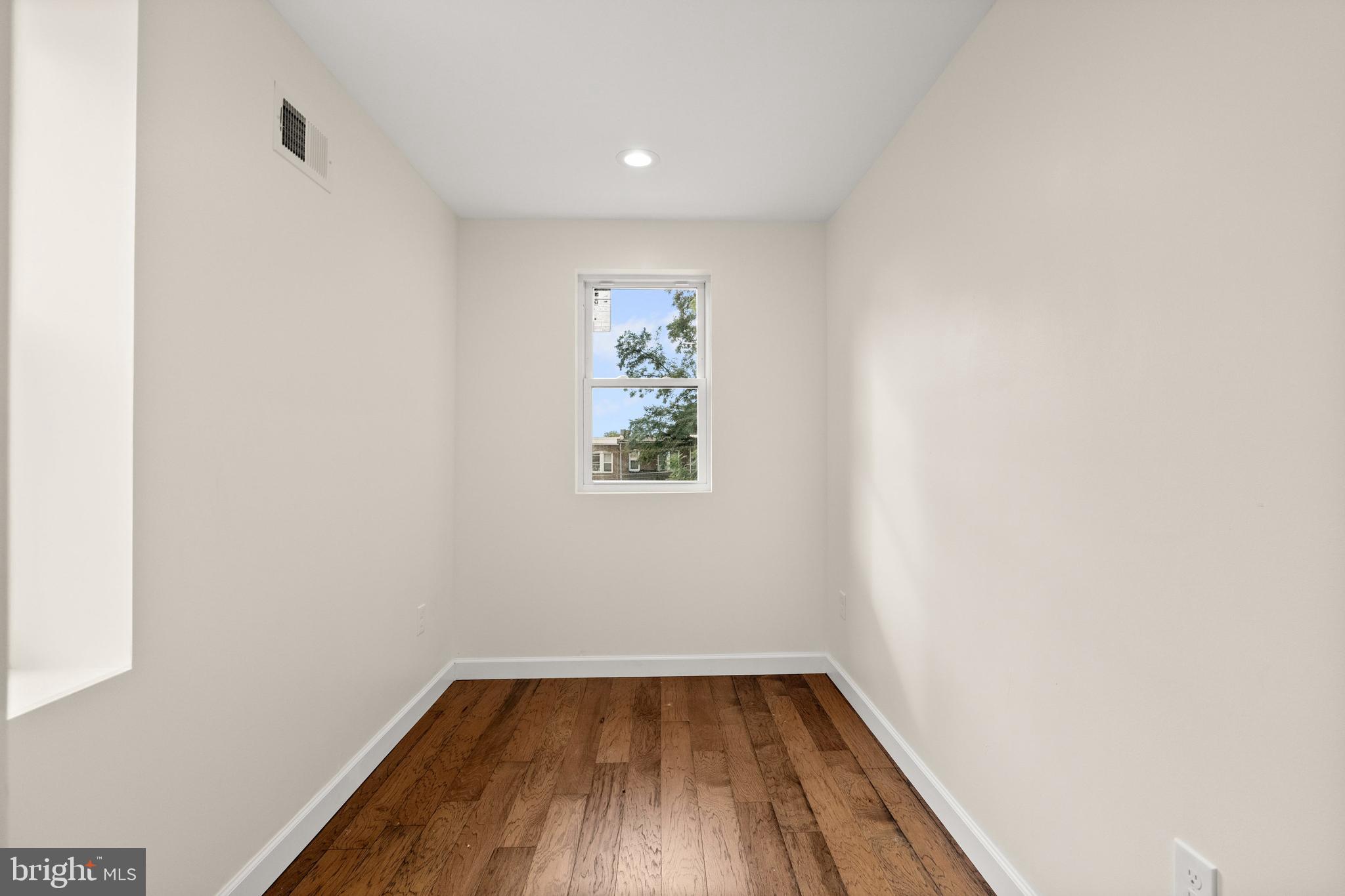 PIMLICO - Residential