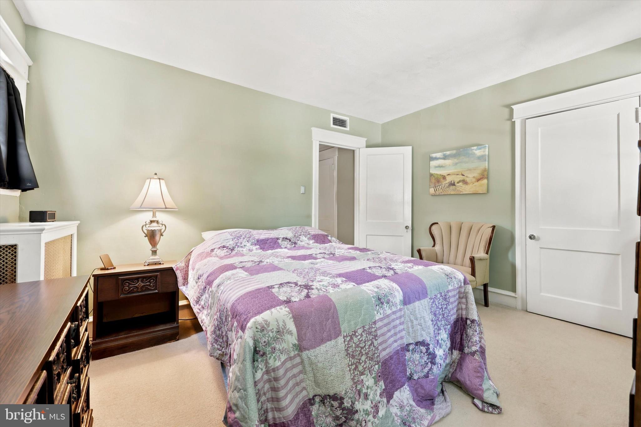 ARDMORE PARK - Residential