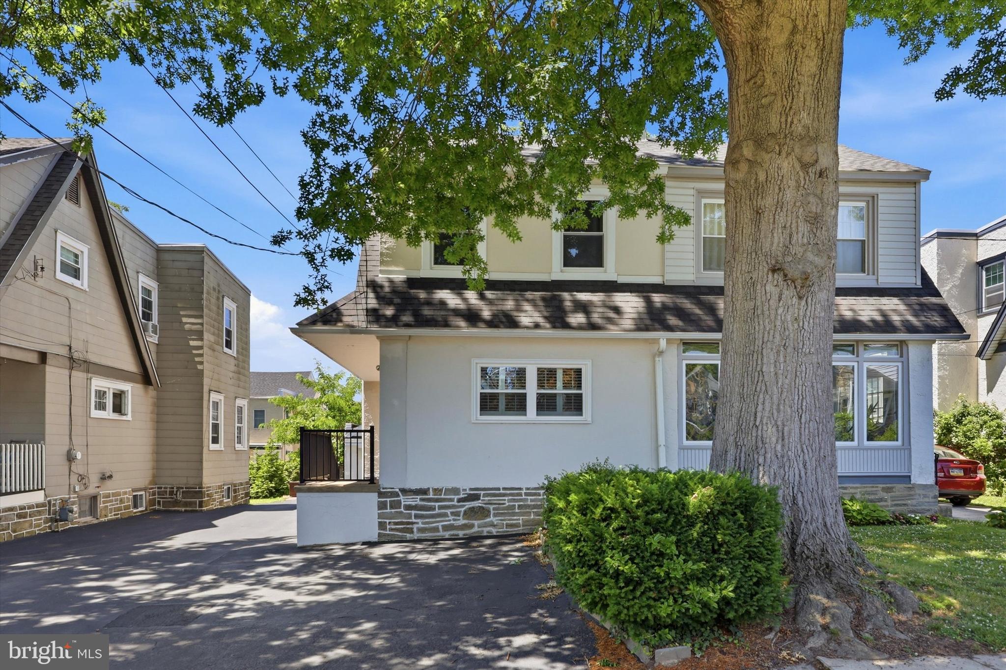 ARDMORE PARK - Residential